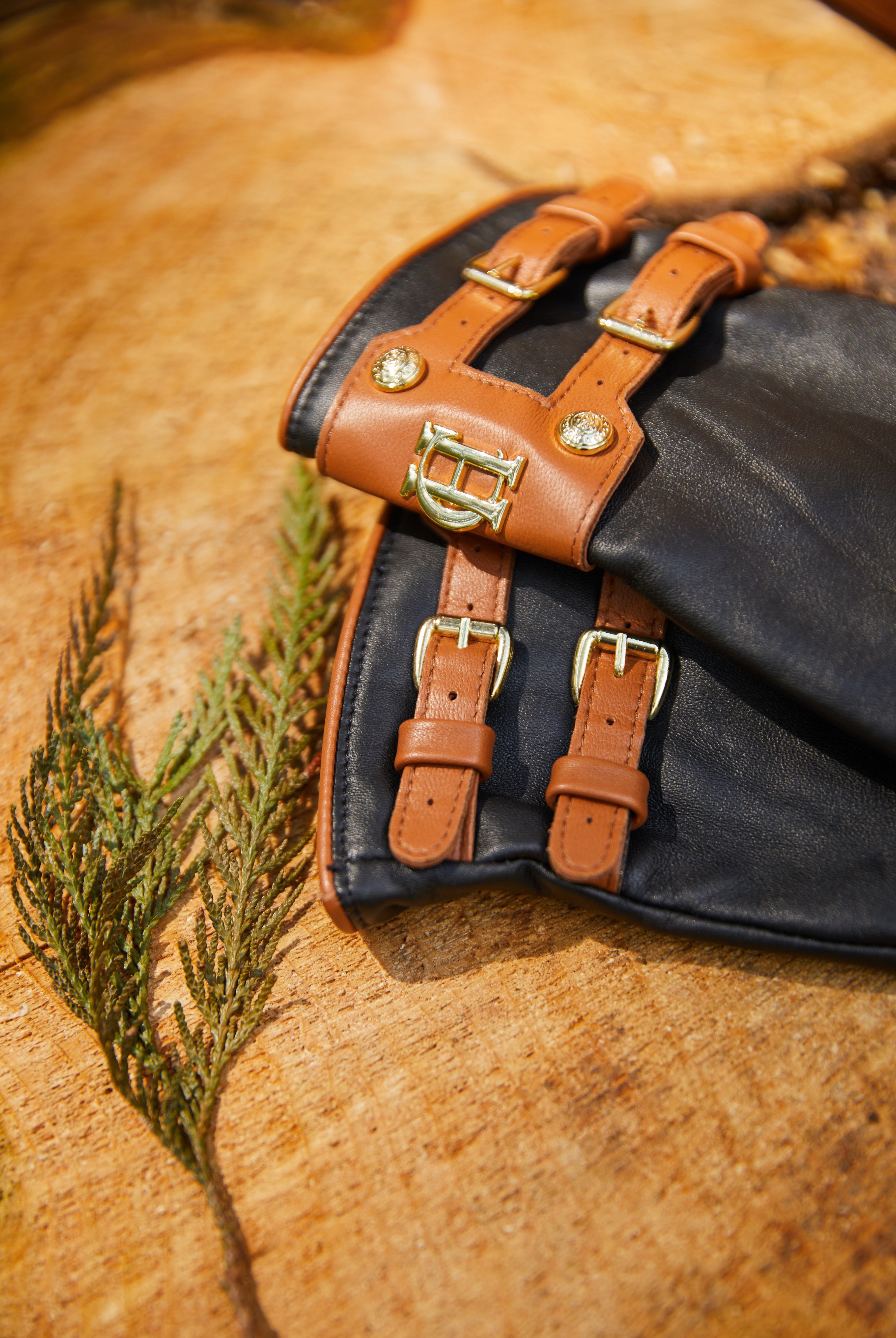 Contrast Leather Gloves - Gallery Image 39