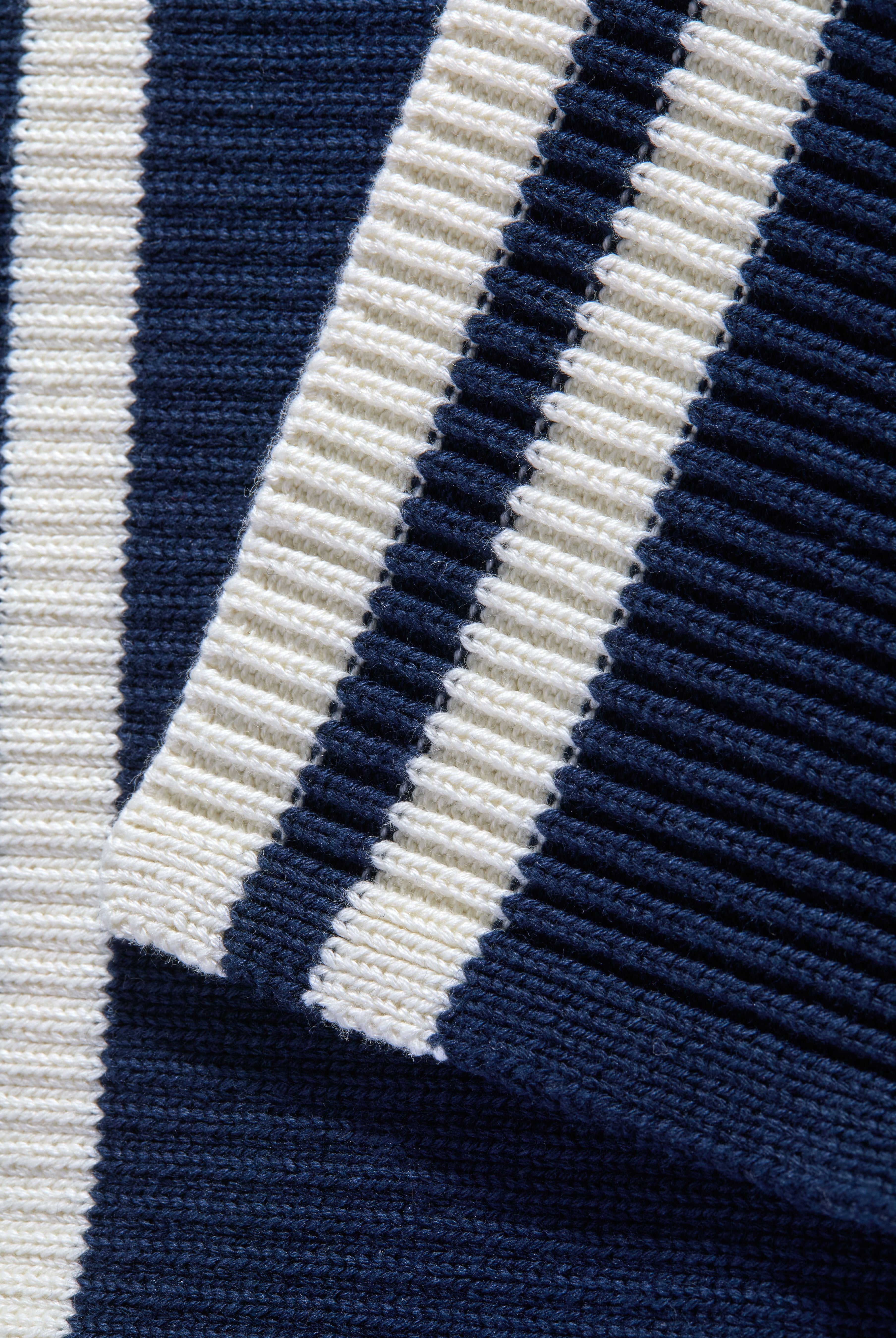 Antonia Roll Neck Knit - Gallery Image 23