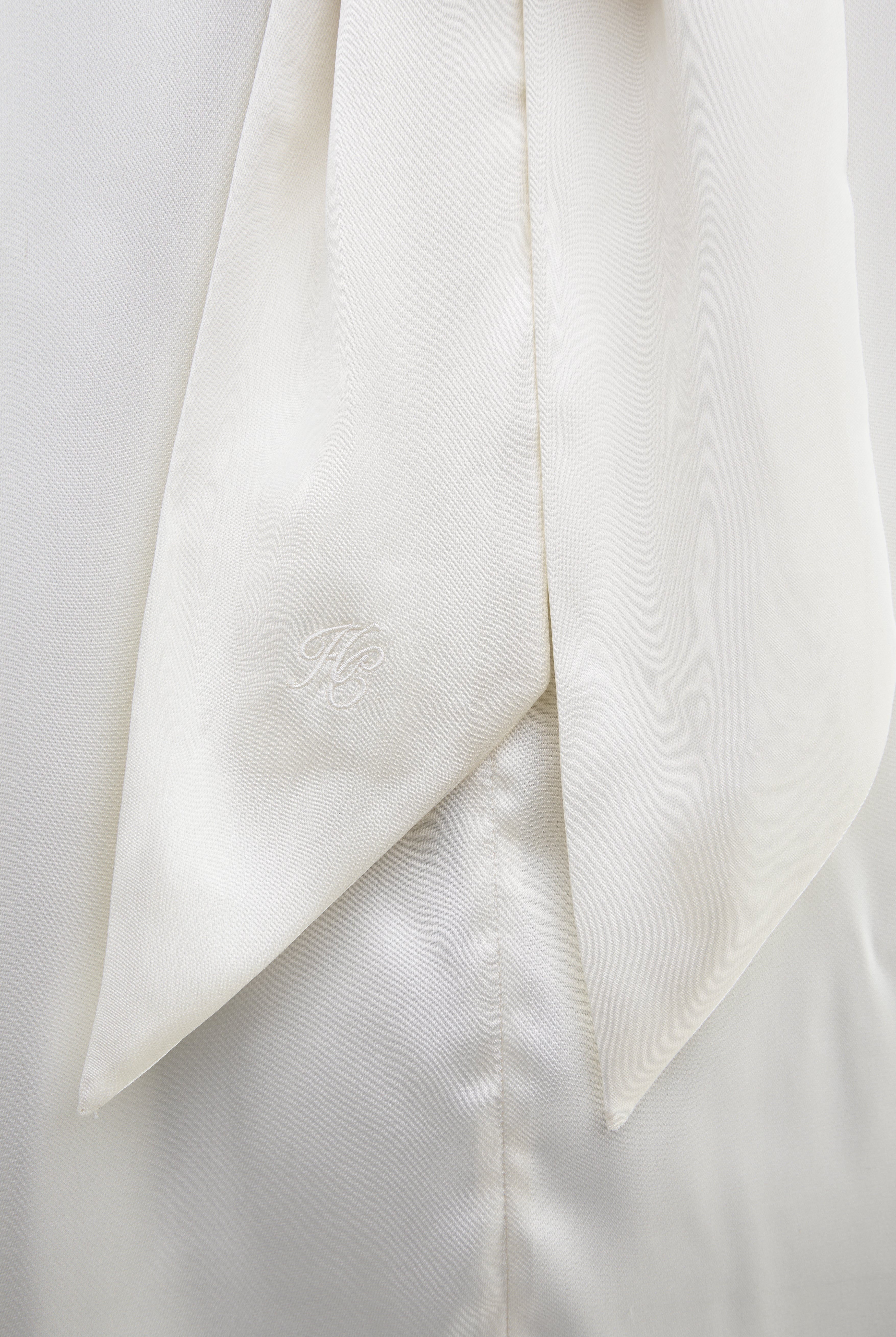 Holland Cooper Oyster Ariella Blouse #Colour_Oyster