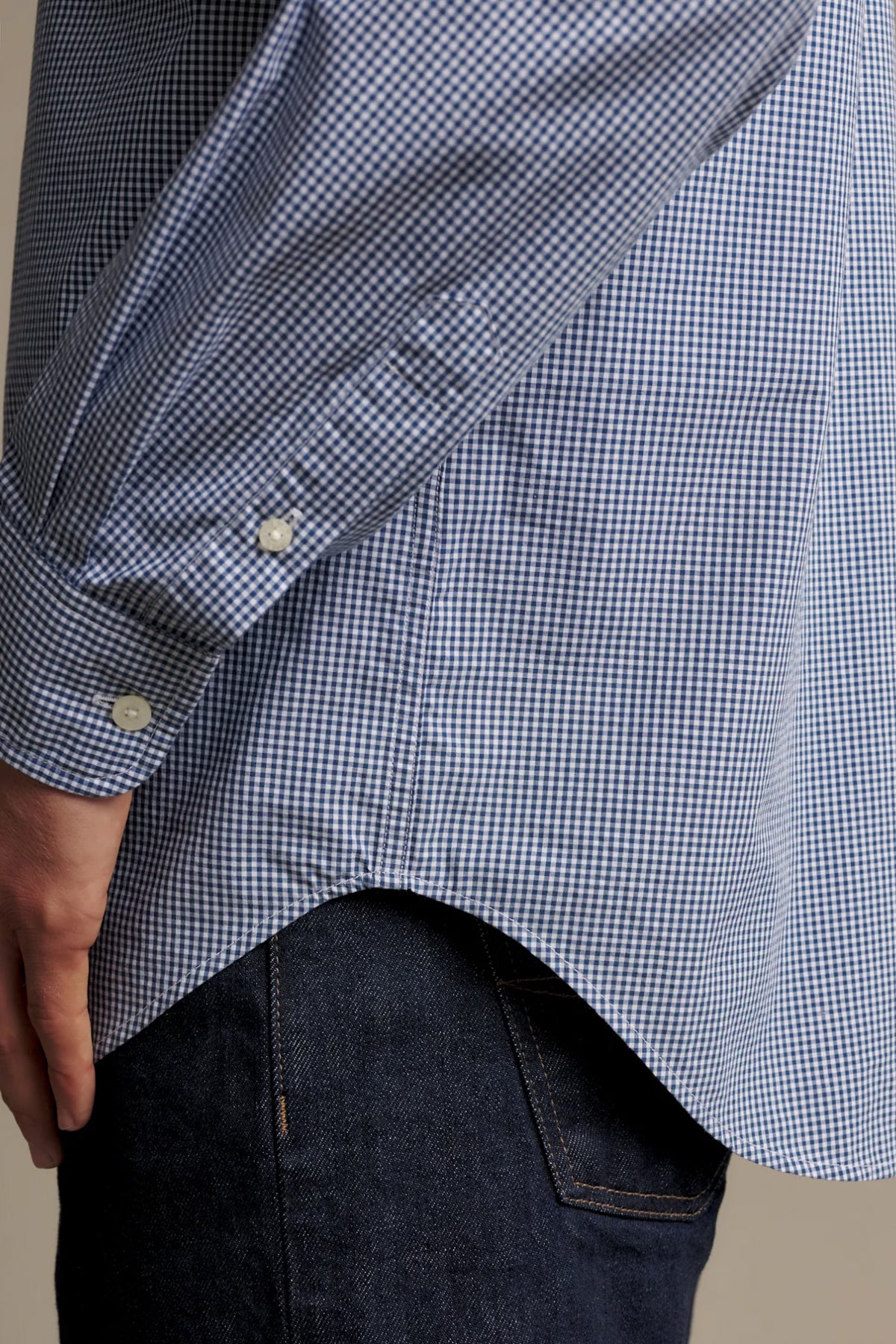 R.M. Williams Auburn Poplin Check Shirt #Colour_Navy/White