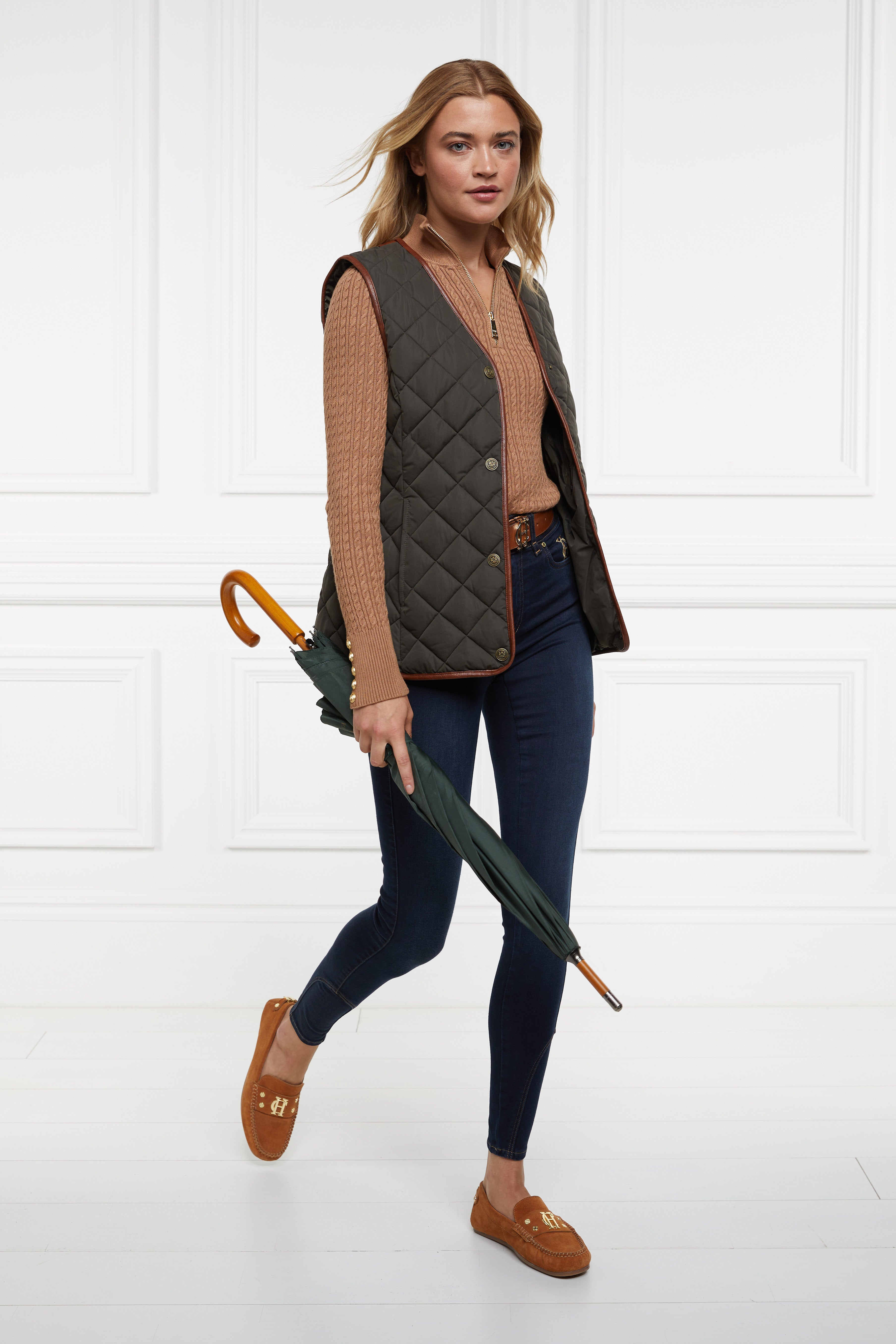 Holland Cooper Dark Olive Adlestrop Gilet #Colour_Dark Olive
