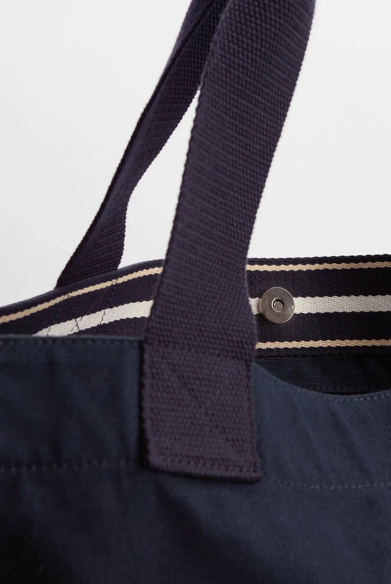 Barbour Logo Holiday Tote #Colour_Navy/Stone