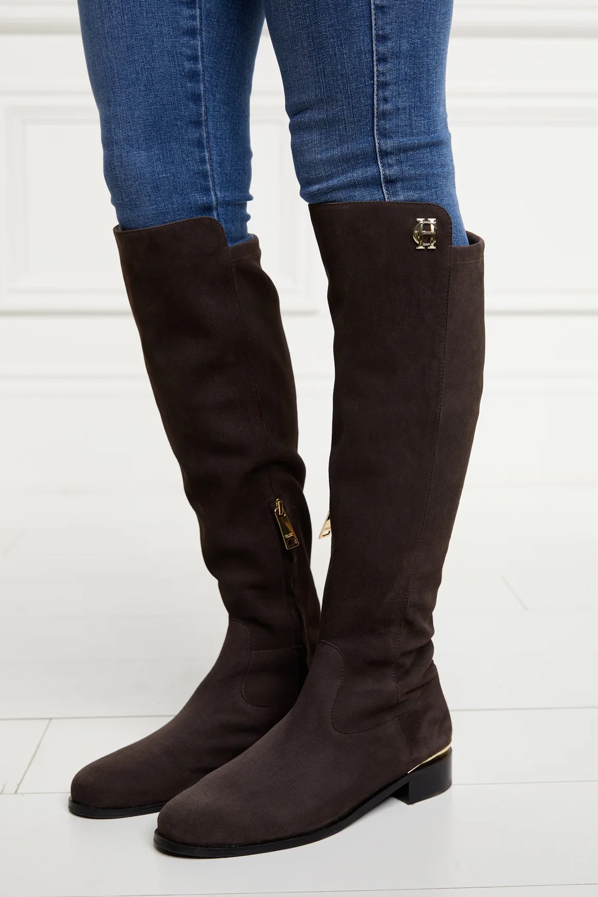 Holland Cooper Albany Knee Boot #Colour_Choc Suede