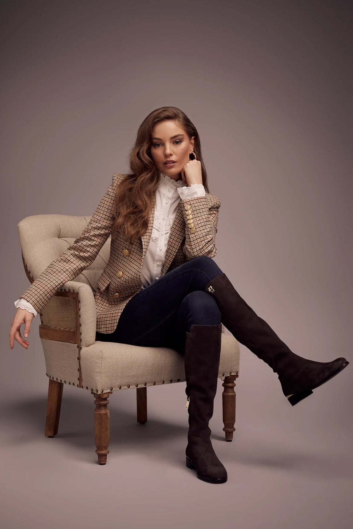 Holland Cooper Albany Knee Boot #Colour_Choc Suede