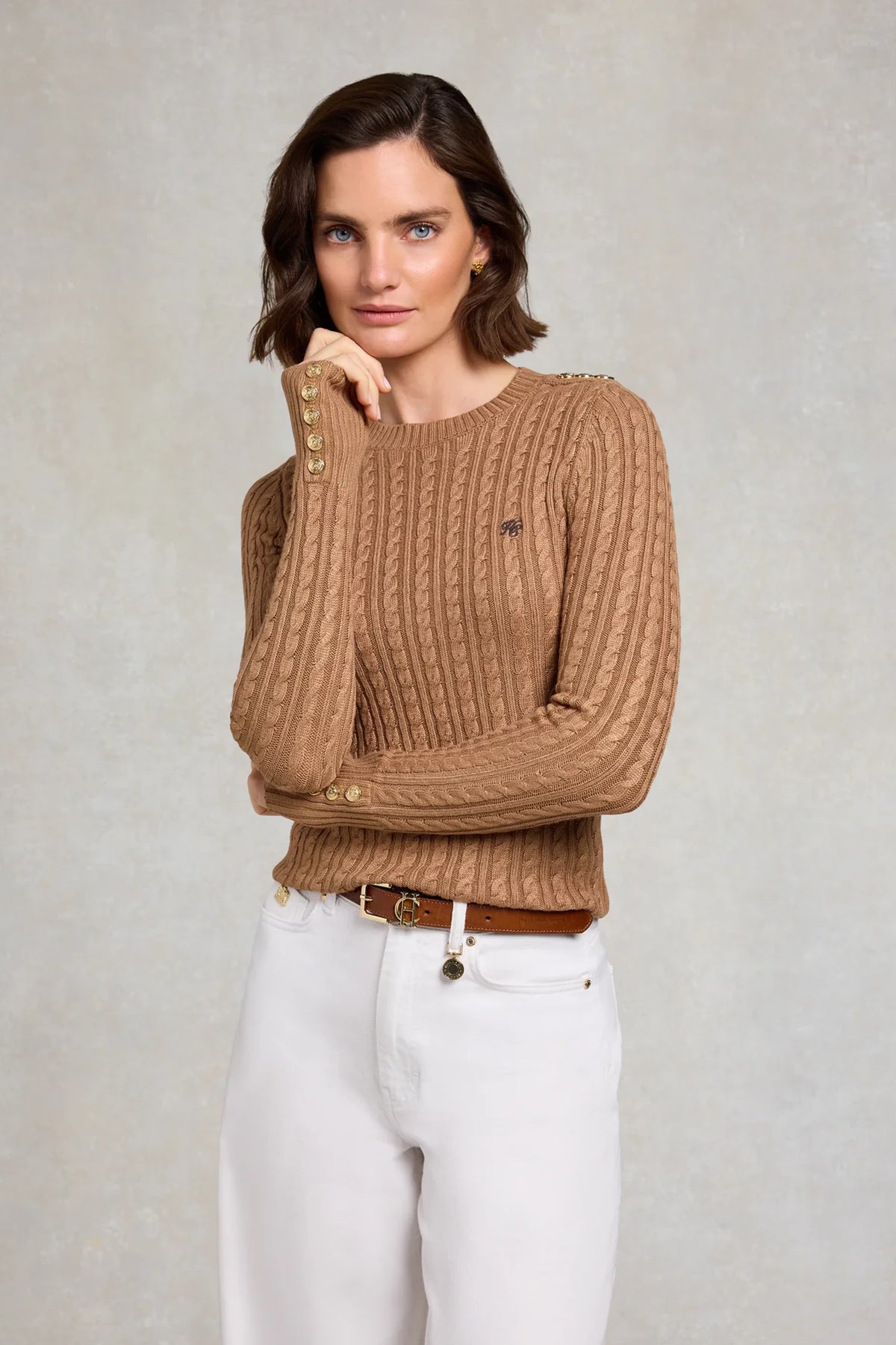 Holland Cooper Seattle Cable Crew Knit #Colour_Dark Camel