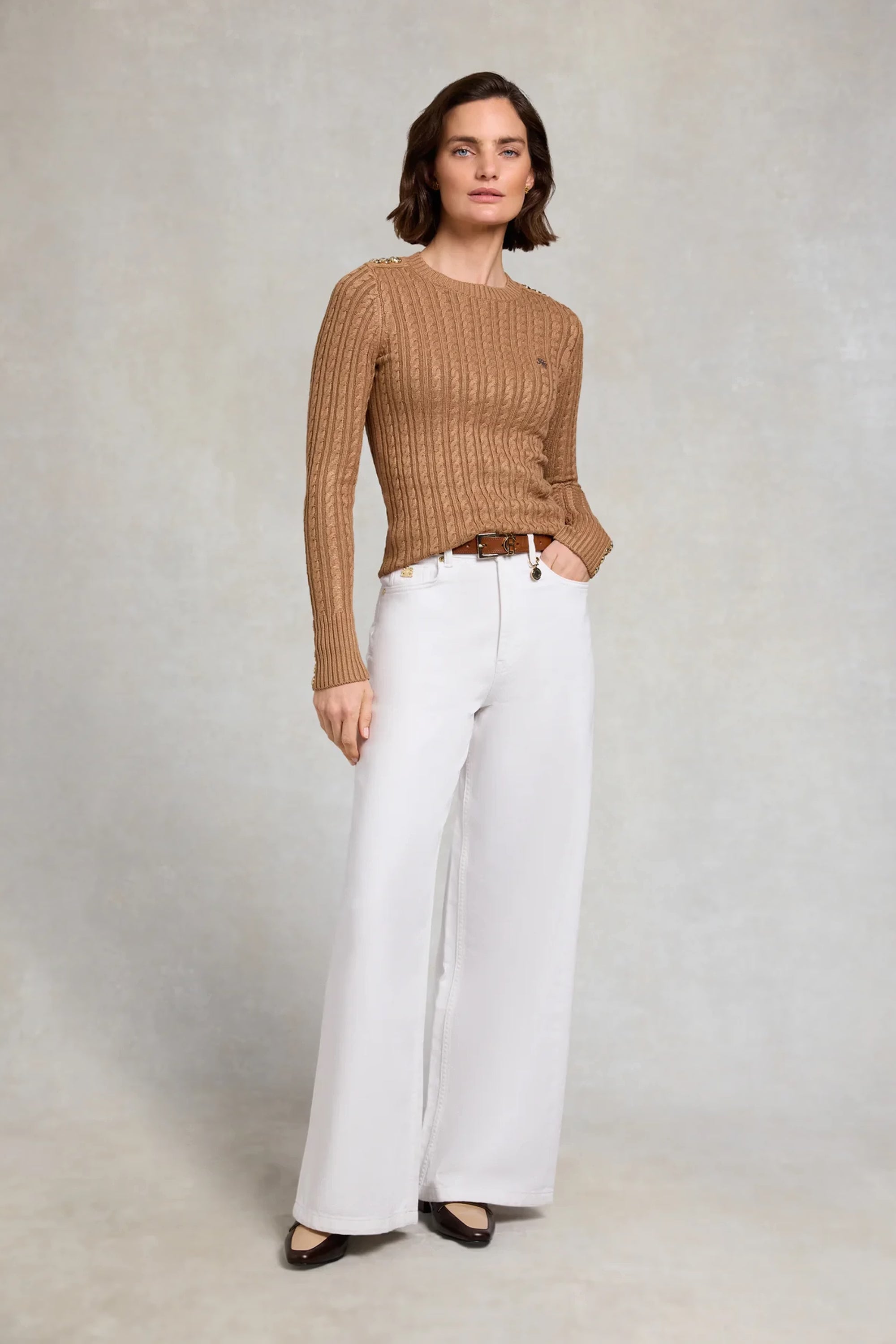 Holland Cooper Seattle Cable Crew Knit #Colour_Dark Camel