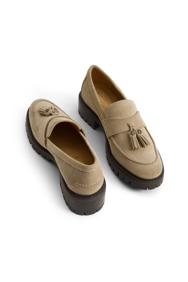 Fairfax & Favor Fawn Putney Loafer #Colour_Fawn