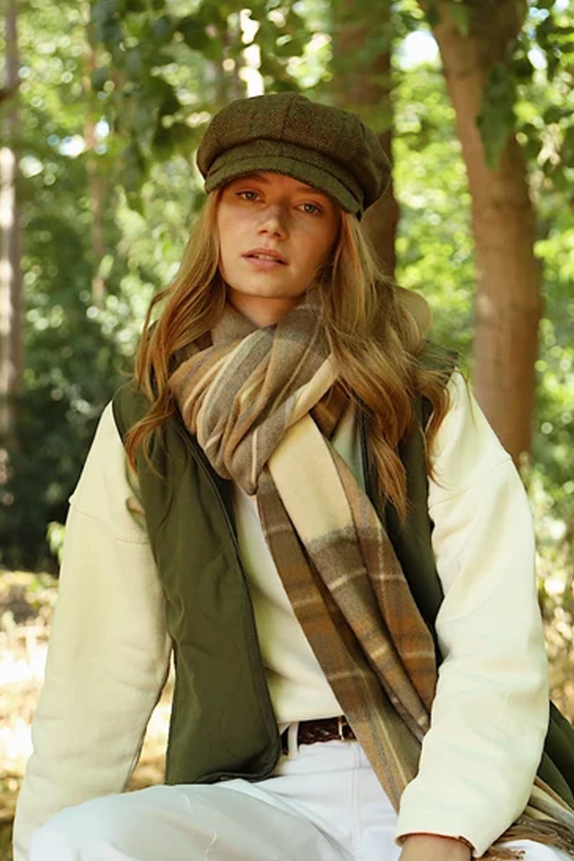 Hicks and Brown The Higham Tweed Ladies Baker Boy Cap #Colour_Moss