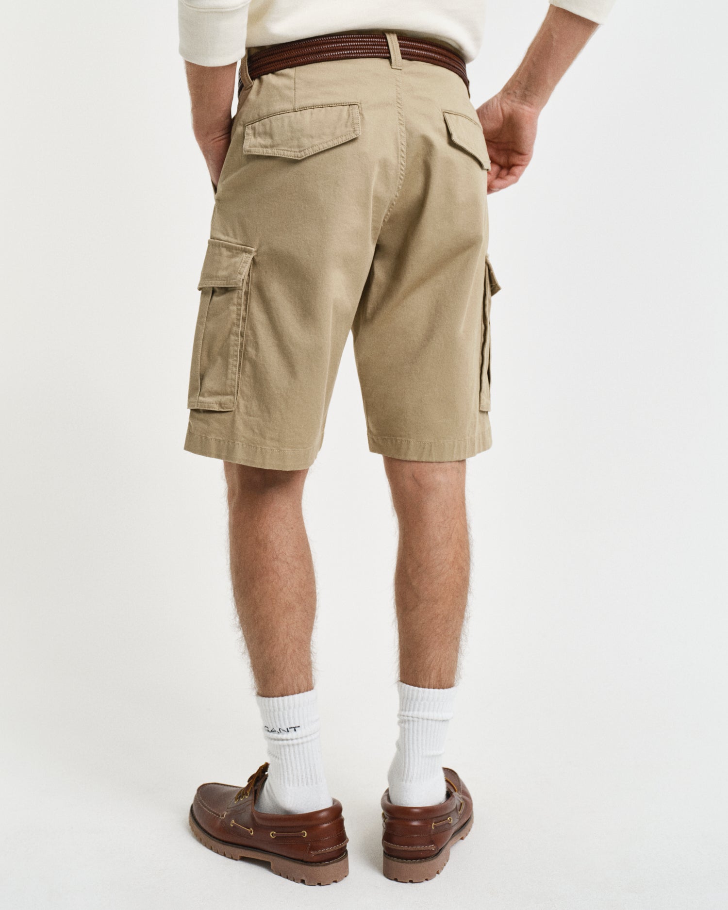 GANT Relaxed Twill Cargo Shorts #Colour_Khaki