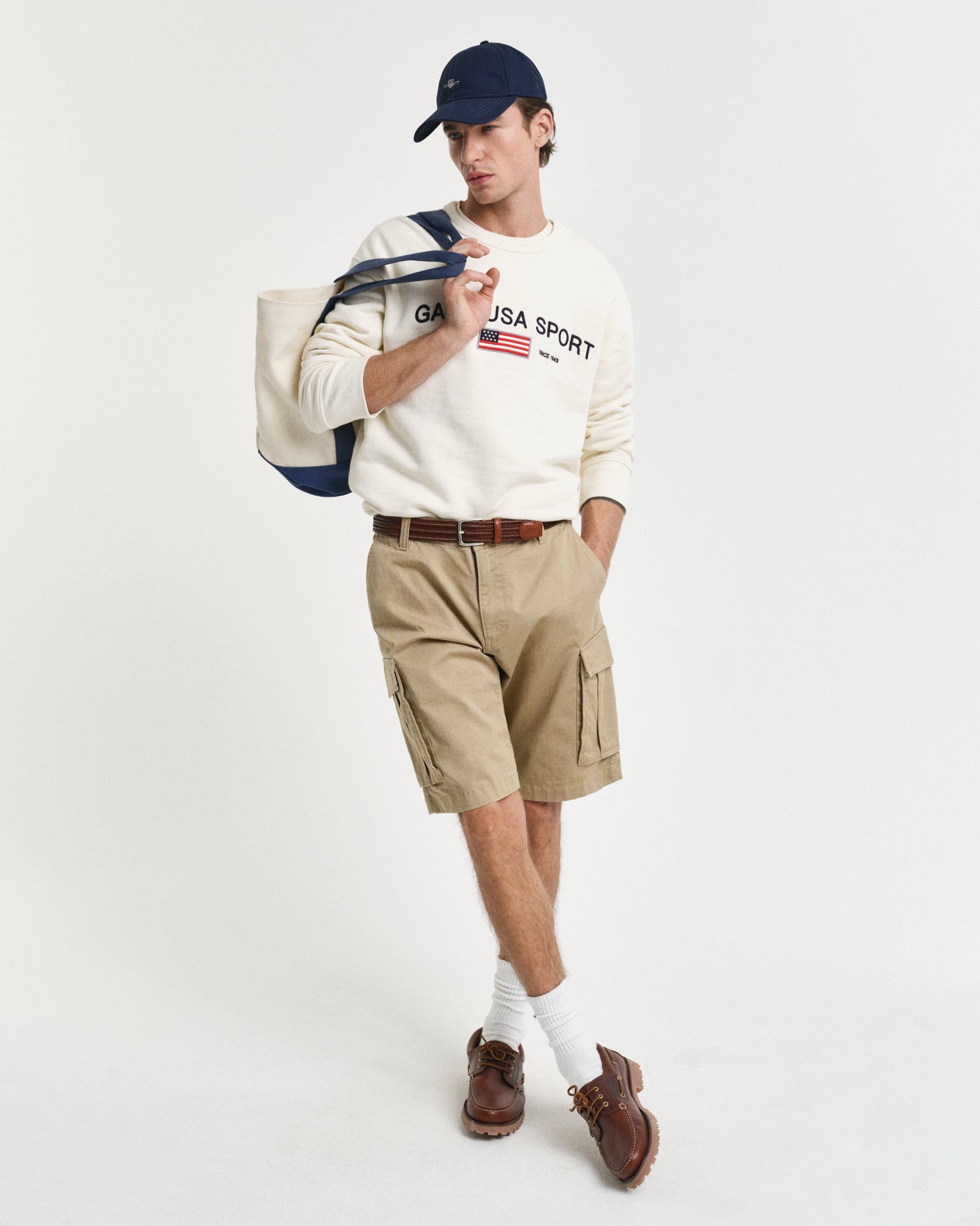 GANT Relaxed Twill Cargo Shorts #Colour_Khaki