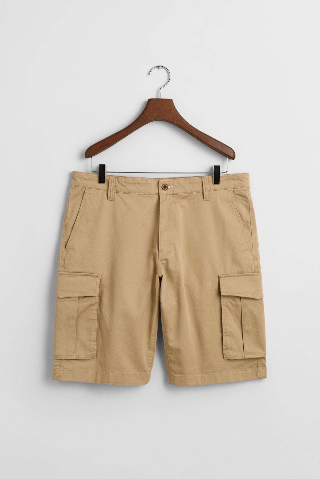 GANT Relaxed Twill Cargo Shorts #Colour_Khaki