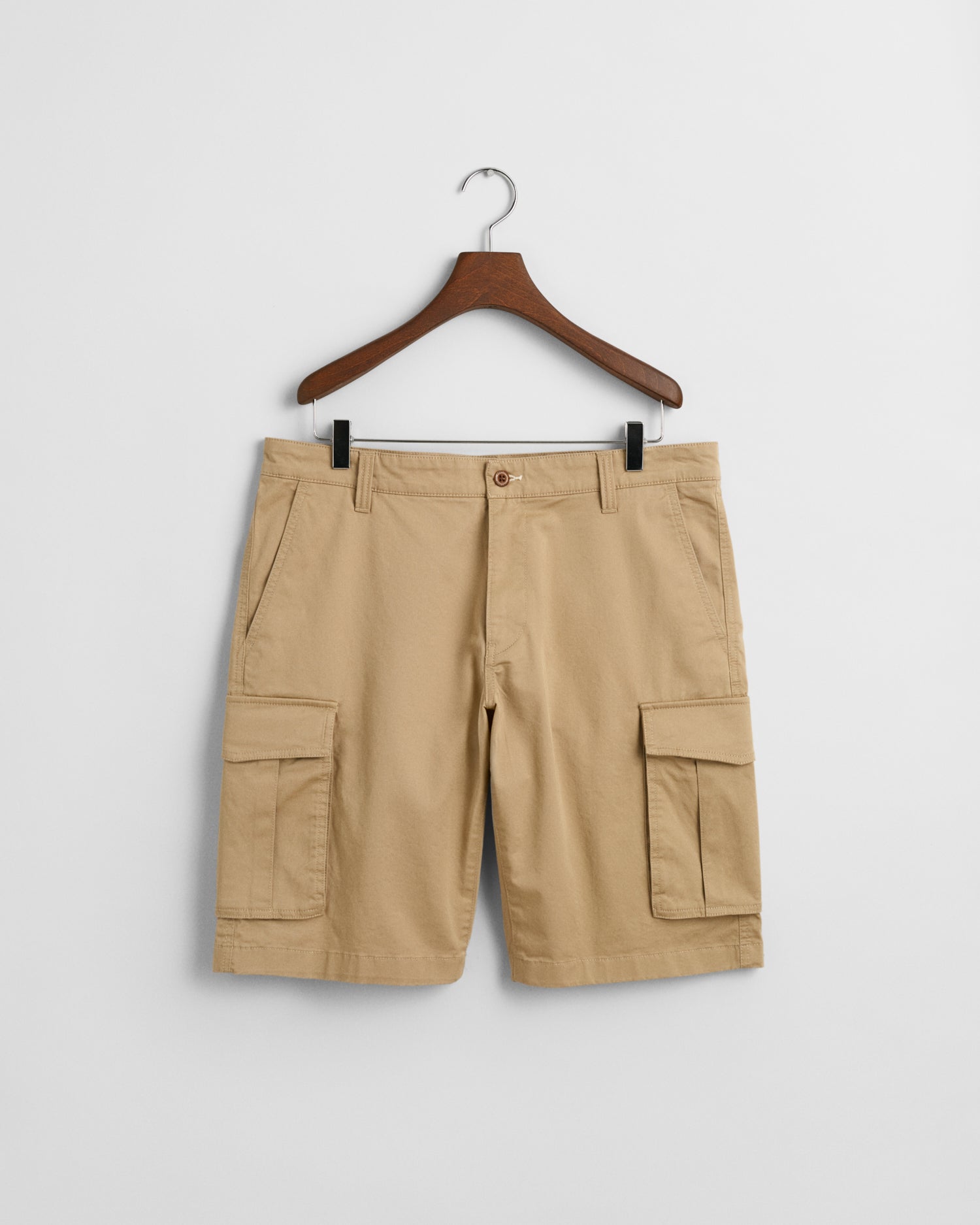 GANT Relaxed Twill Cargo Shorts #Colour_Khaki
