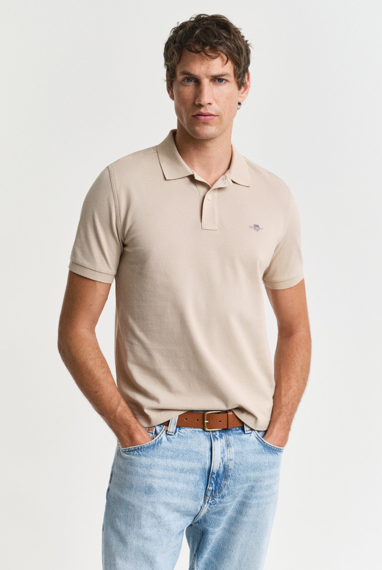 GANT Regular Fit Shield Short Sleeve Pique Polo #Colour_Dry Sand