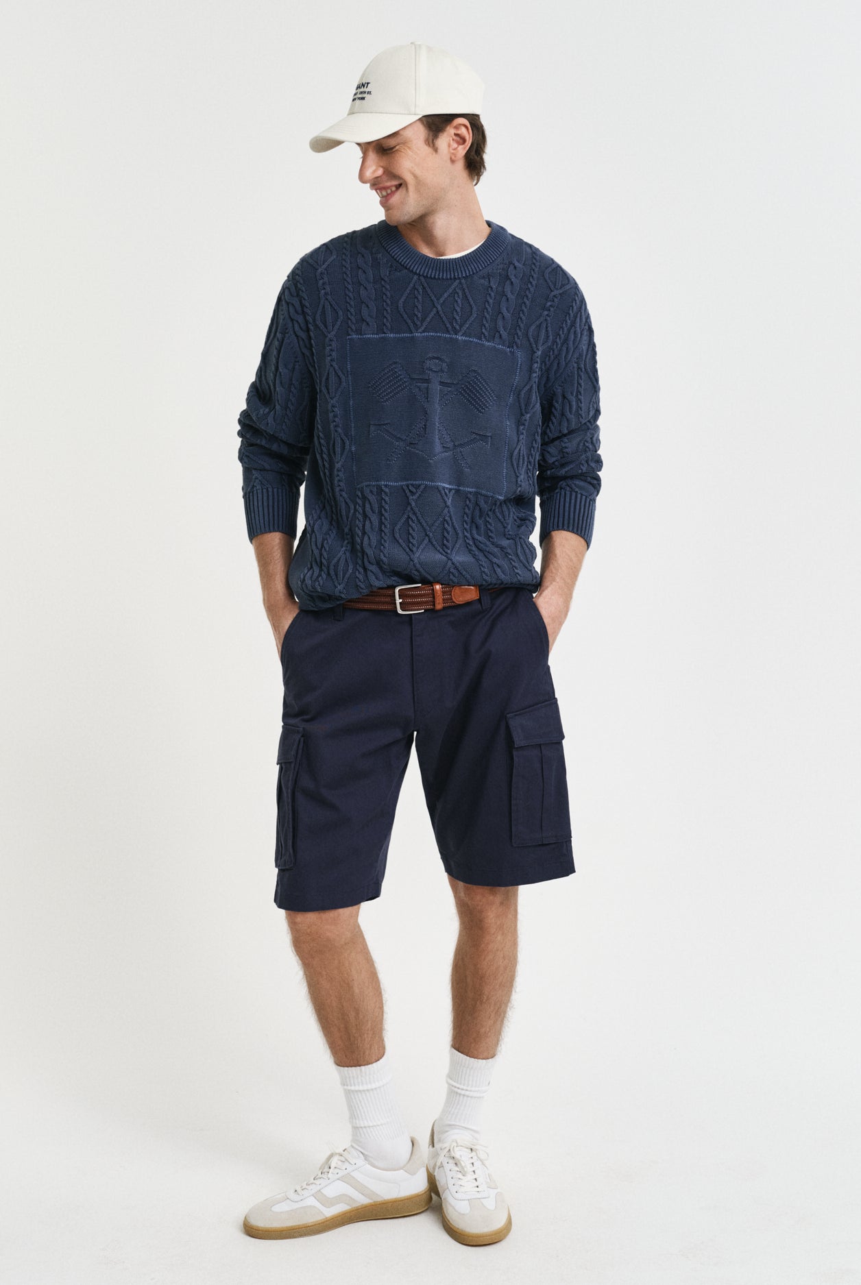 GANT Relaxed Twill Cargo Shorts #Colour_Marine