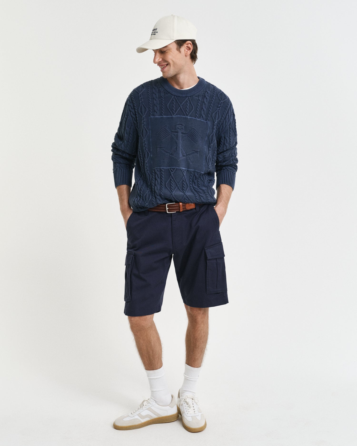 GANT Relaxed Twill Cargo Shorts #Colour_Marine
