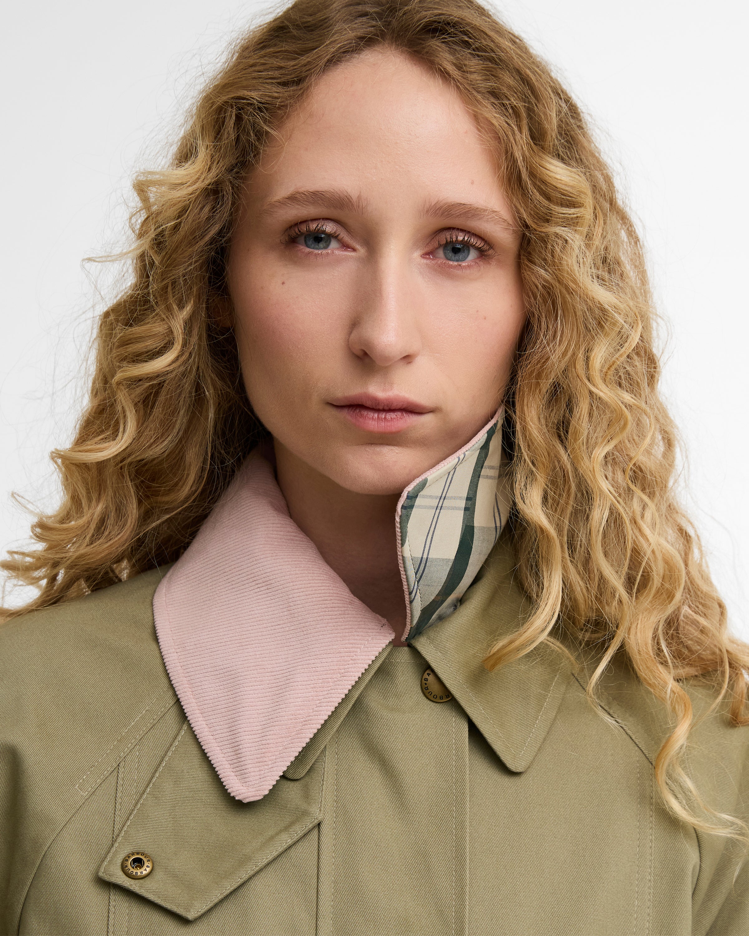 Barbour Cropped Beadnell Casual Jacket #Colour_Gardenia/Dress