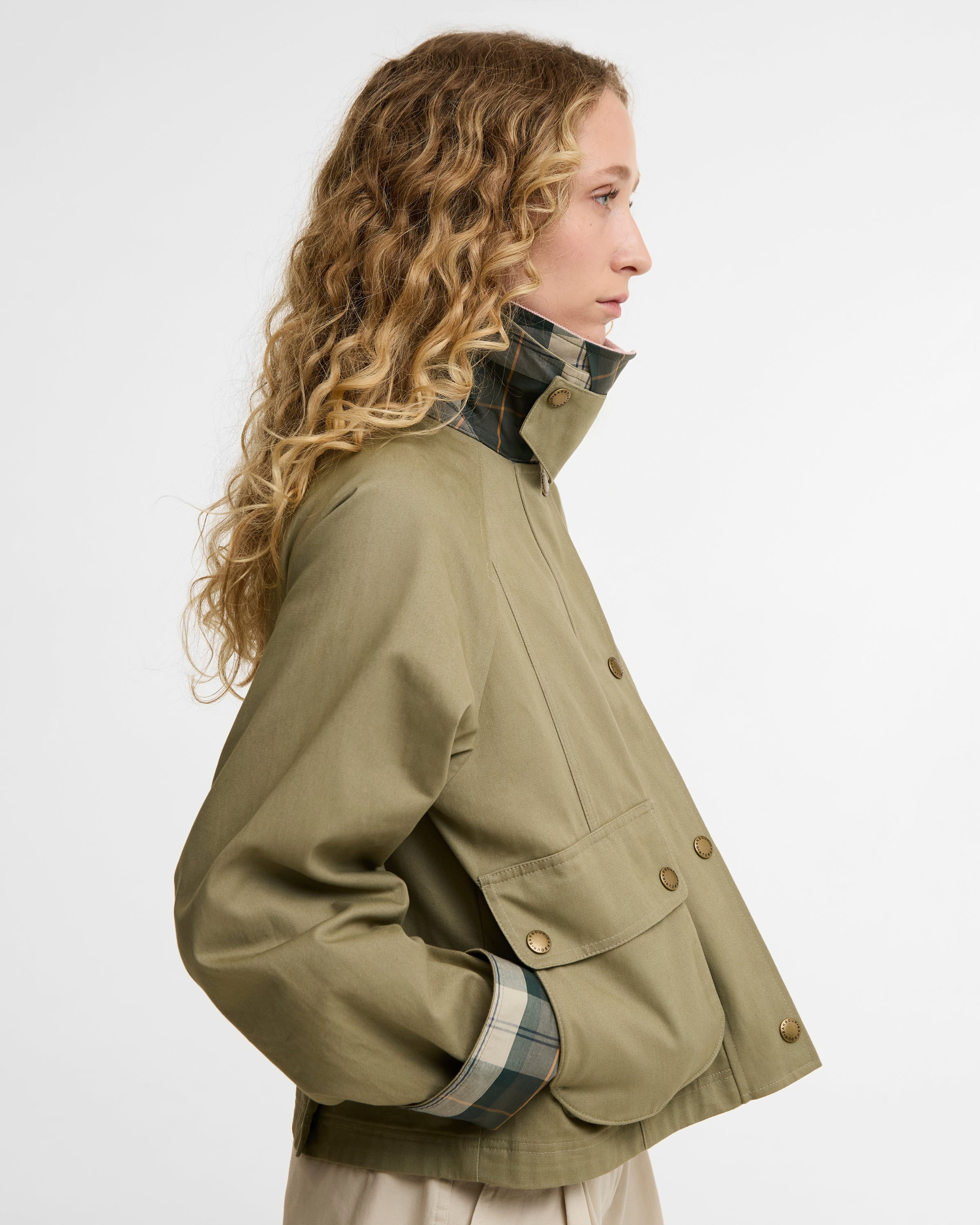 Barbour Cropped Beadnell Casual Jacket #Colour_Light Pearl/Dress
