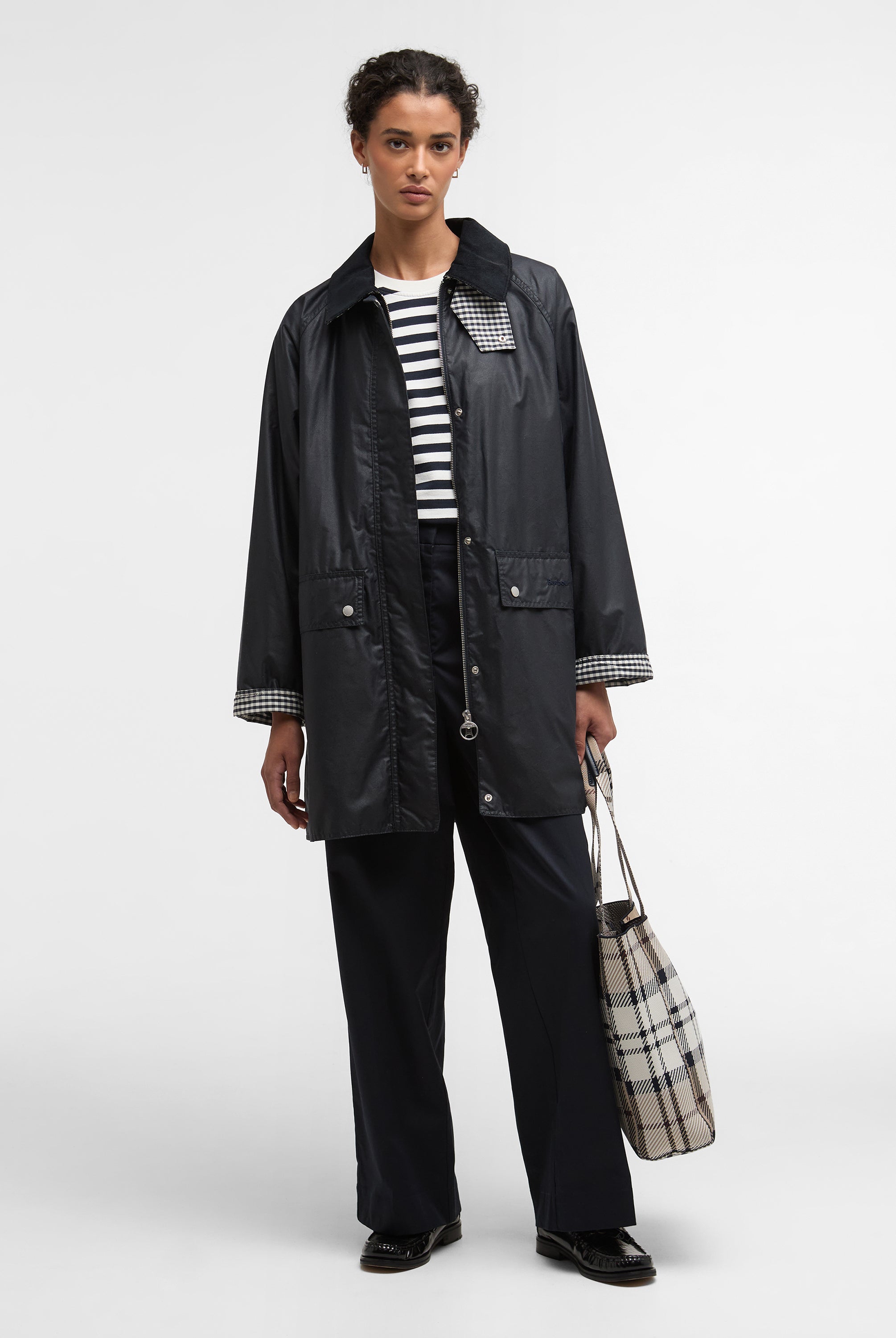 Barbour Royal Navy/Navy Gingham Check Wren Wax Jacket #Colour_Royal Navy/Navy Gingham Check
