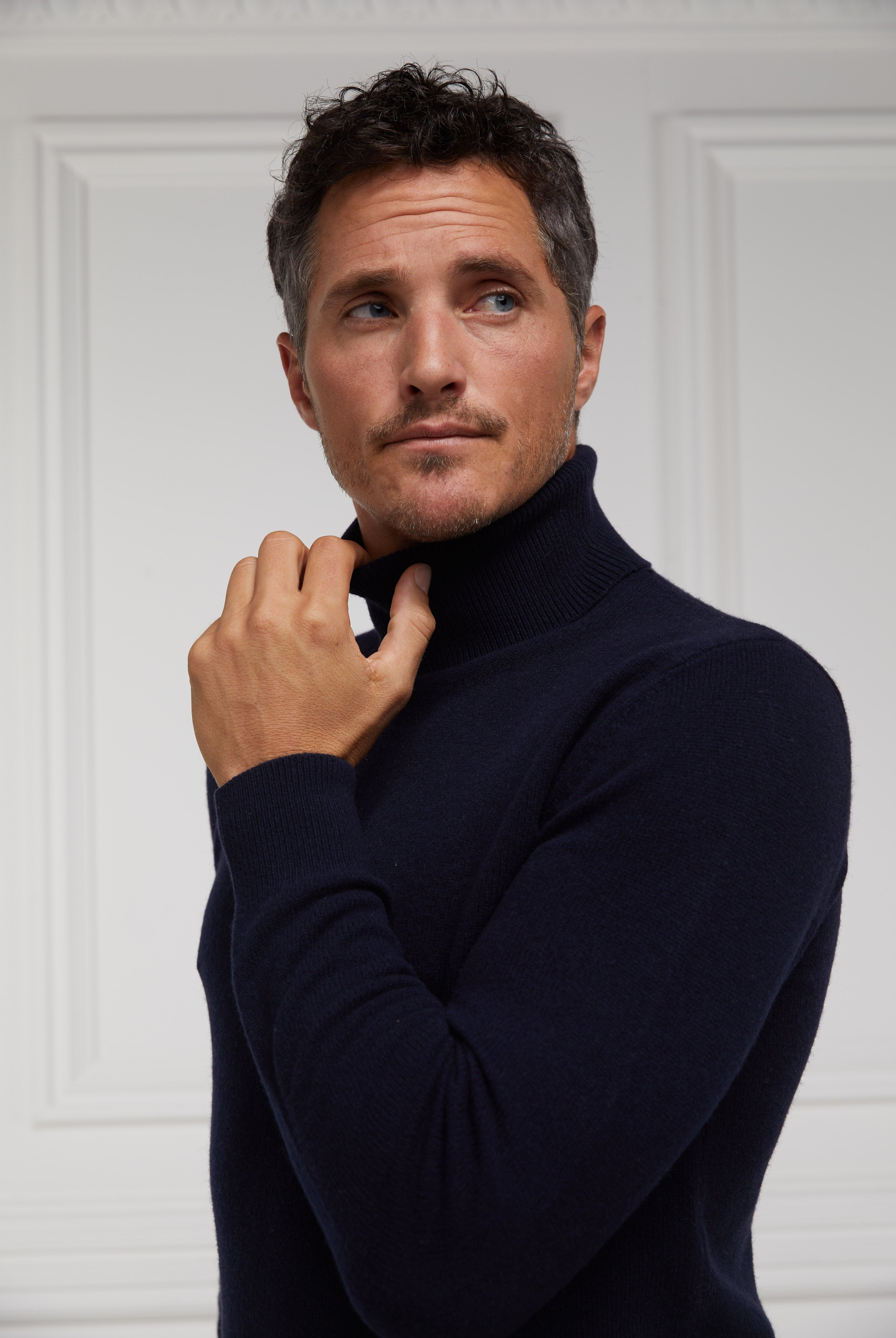 Byron Roll Neck Knit - navy - XXL - View 174