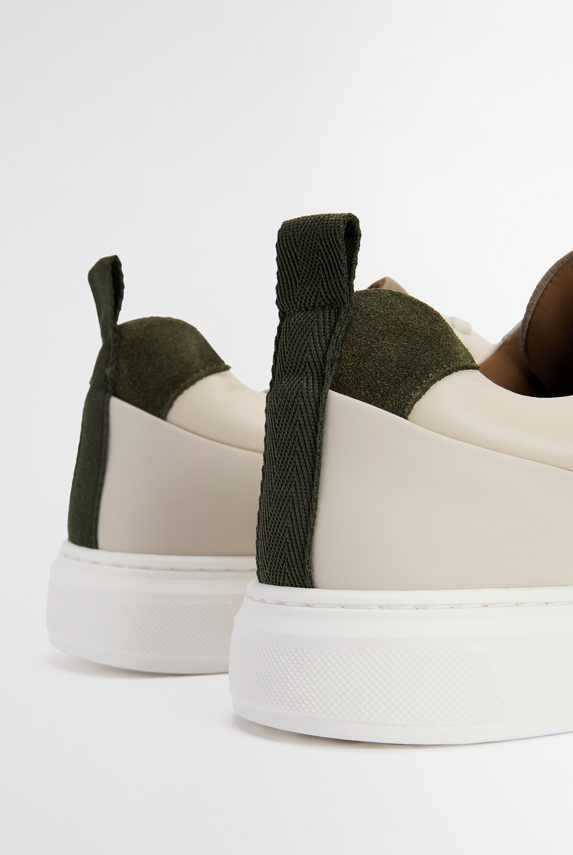 Barbour Light Trench/Olive Stannington Trainer #Colour_Light Trench/Olive