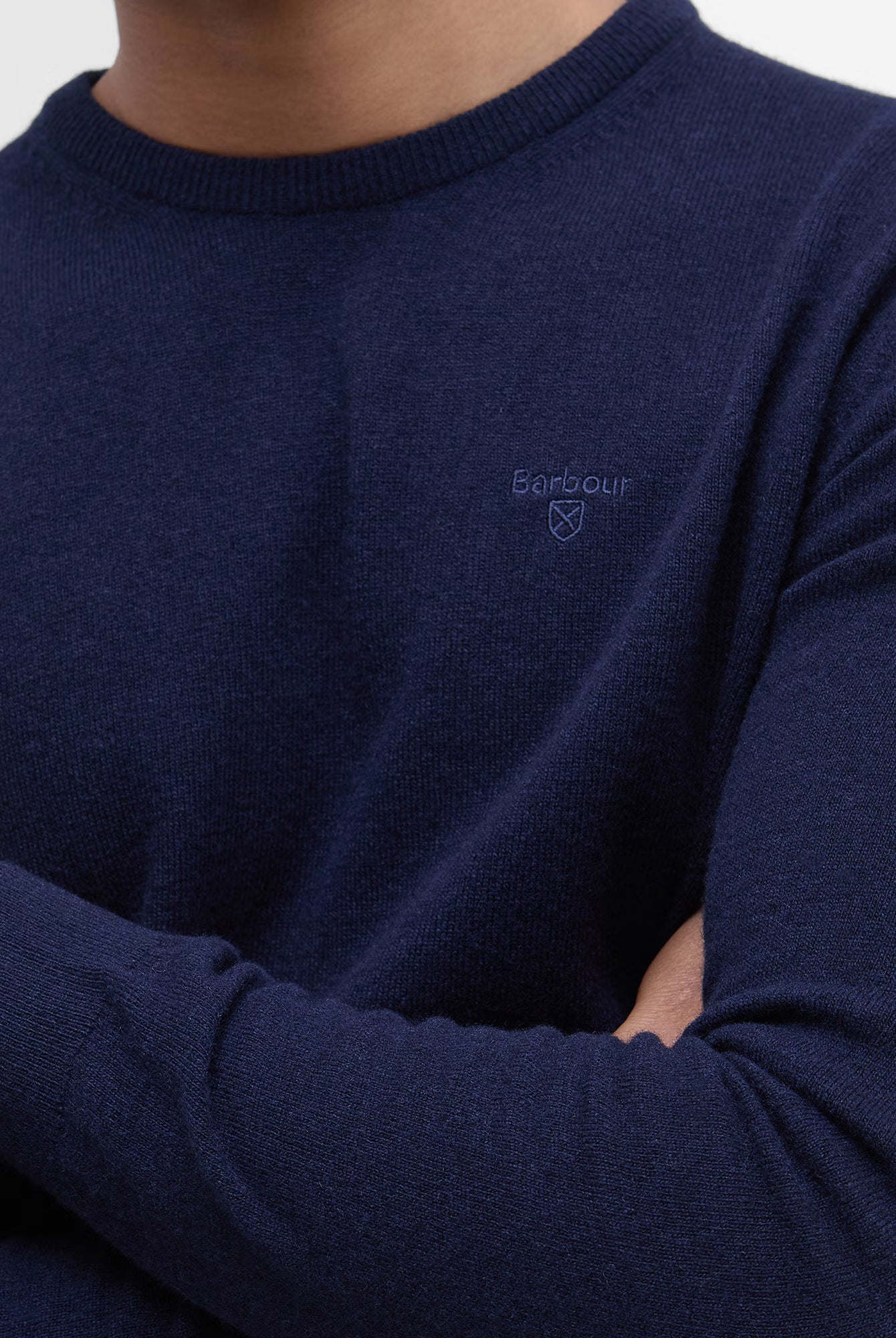 Barbour Essential Lambswool Crew Neck #Colour_Dark Oak