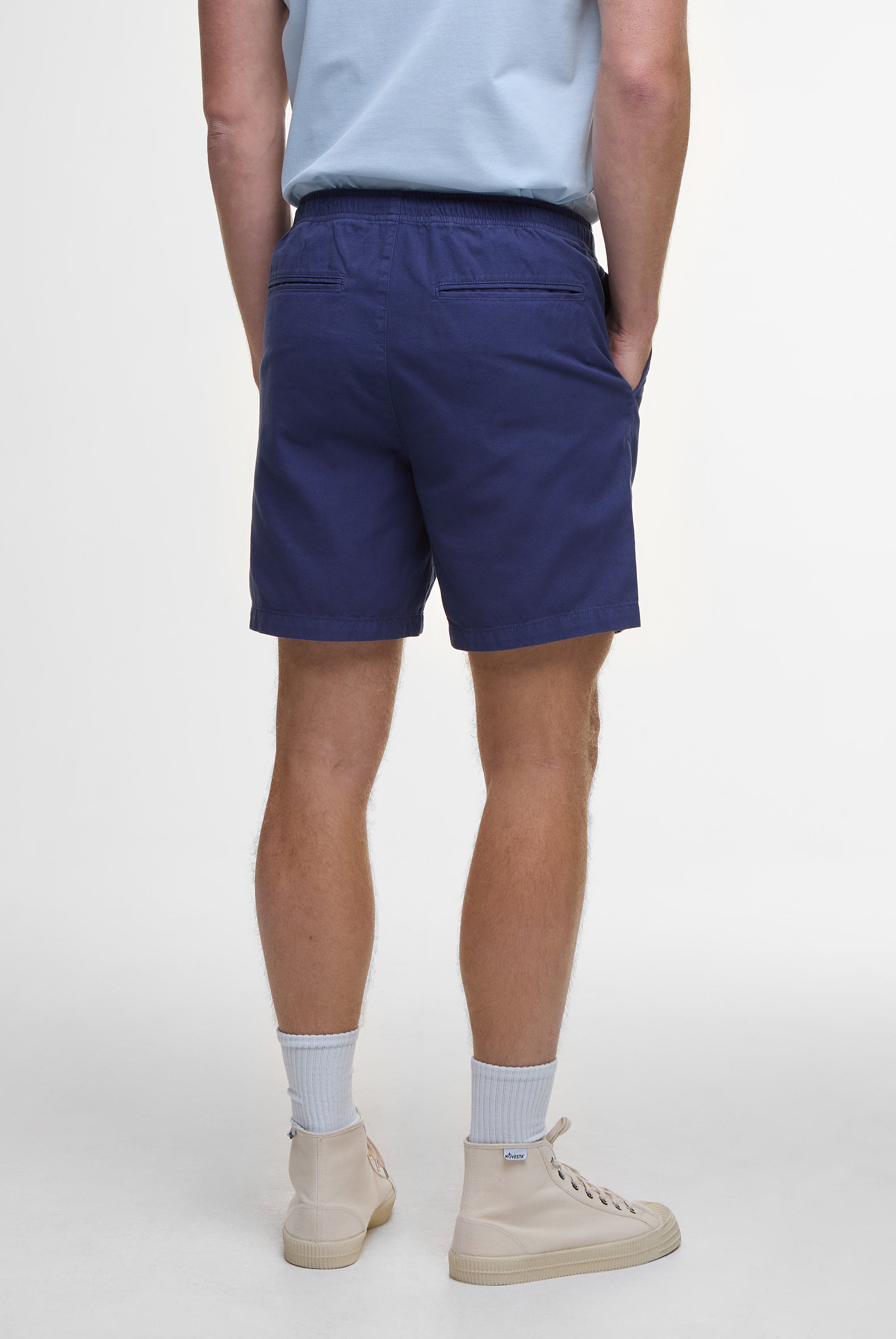 Barbour Washed Oxford Relaxed Short #Colour_Oceana