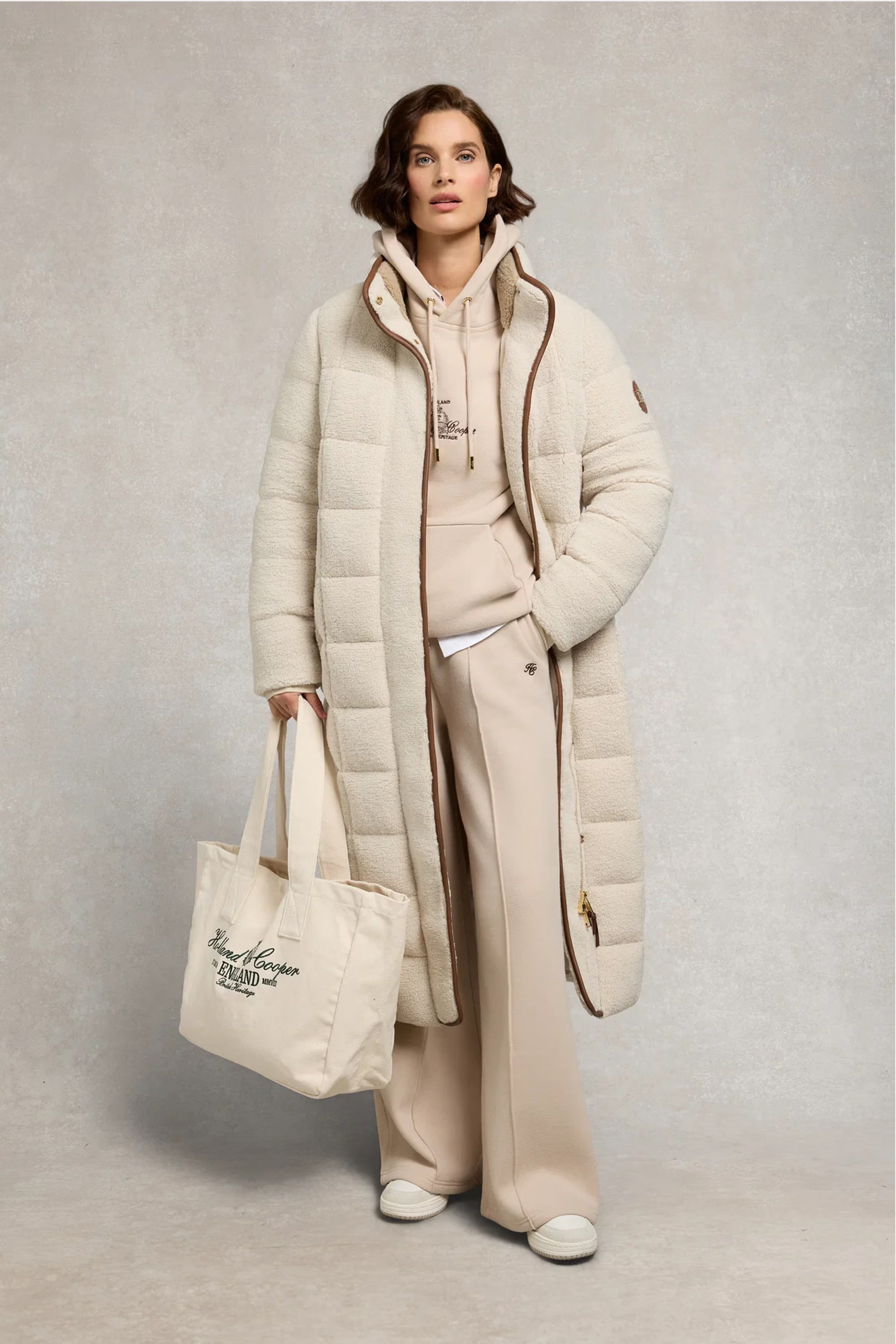 Holland Cooper Relaxed Fit Script Hoodie #Colour_Stone
