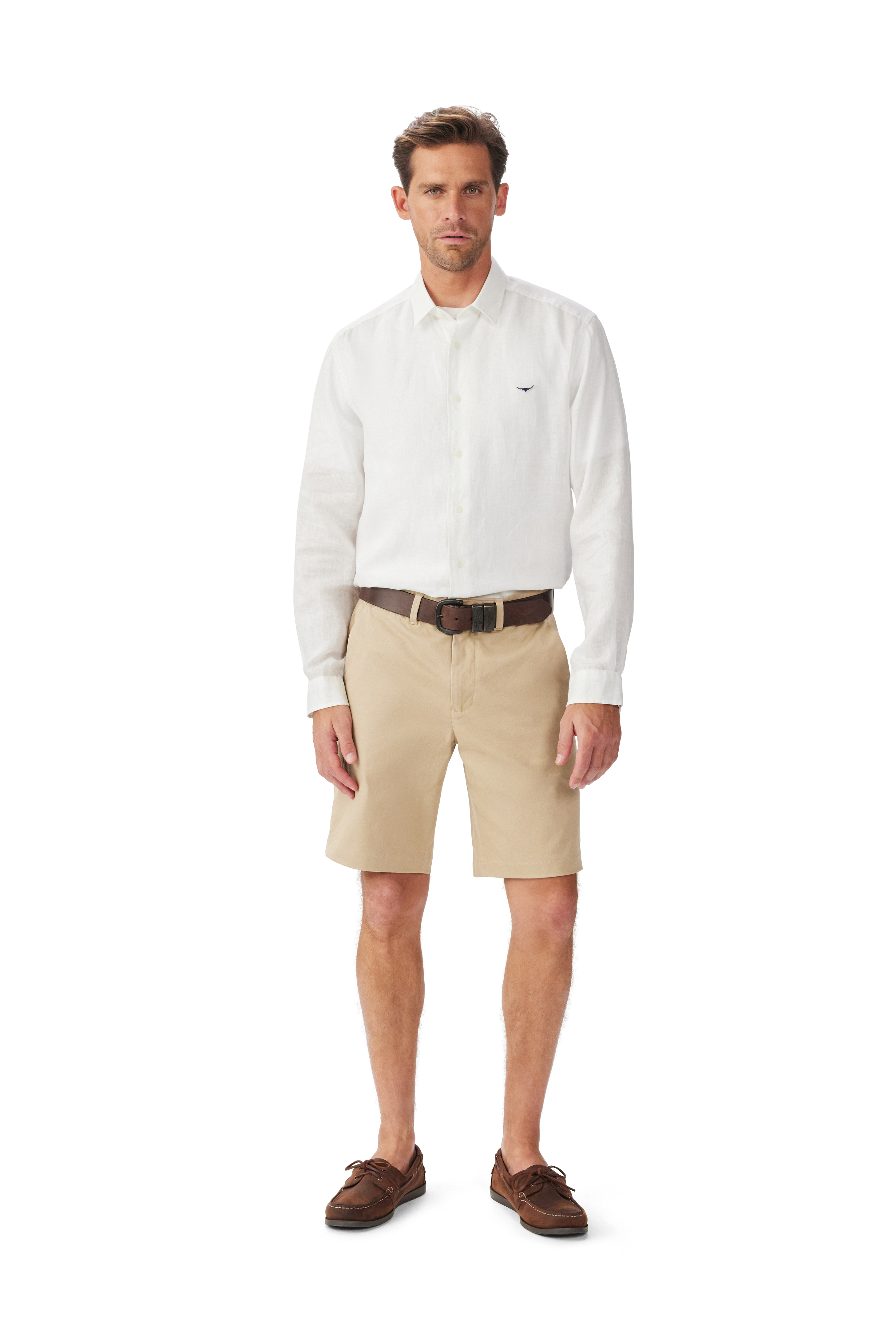 R.M. Williams Berwick Chino Short #Colour_Sand