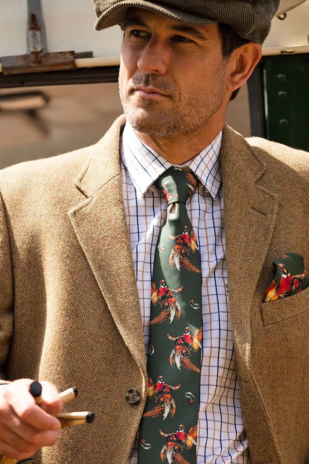 Clare Haggas Turf War Anniversary Tie #Colour_Khaki