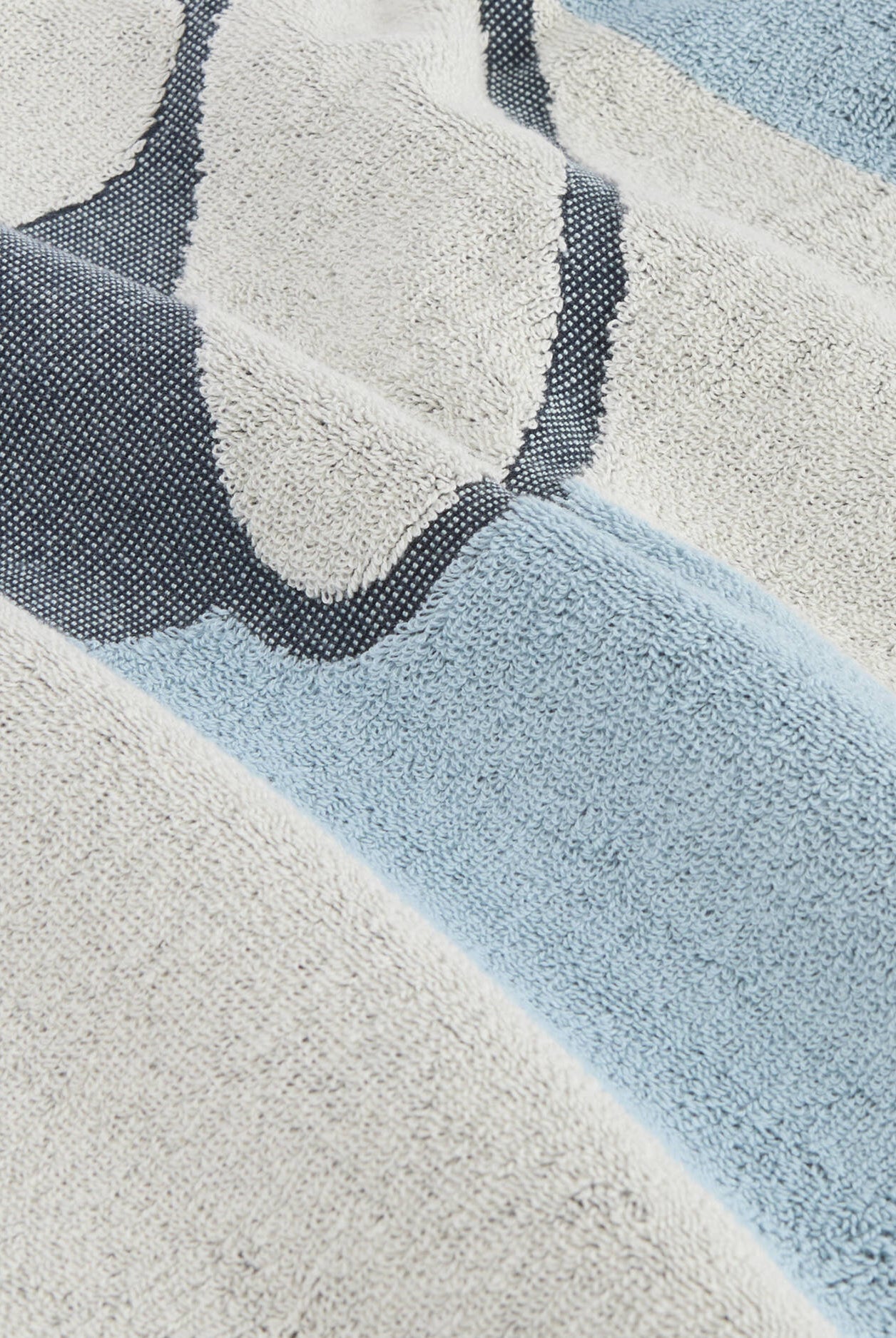Barbour Surf Blue Archive Beach Towel #Colour_Surf Blue