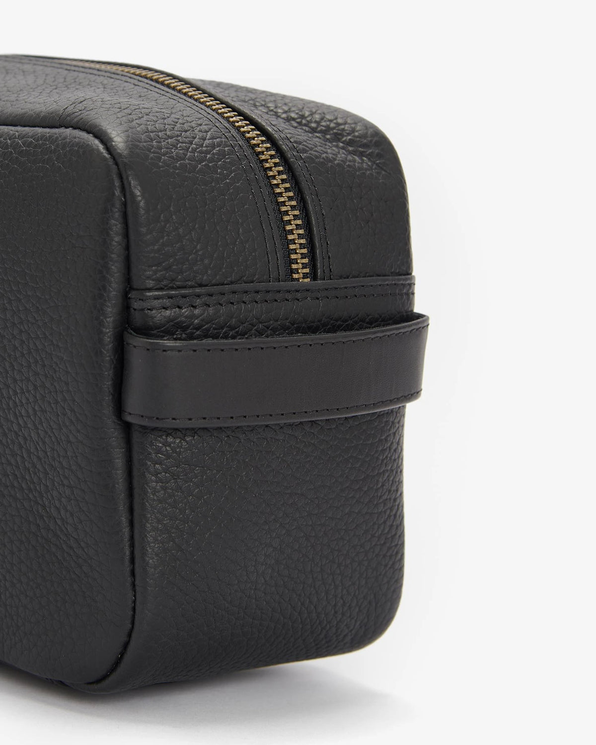 Barbour Highgate Leather Washbag #Colour_Black