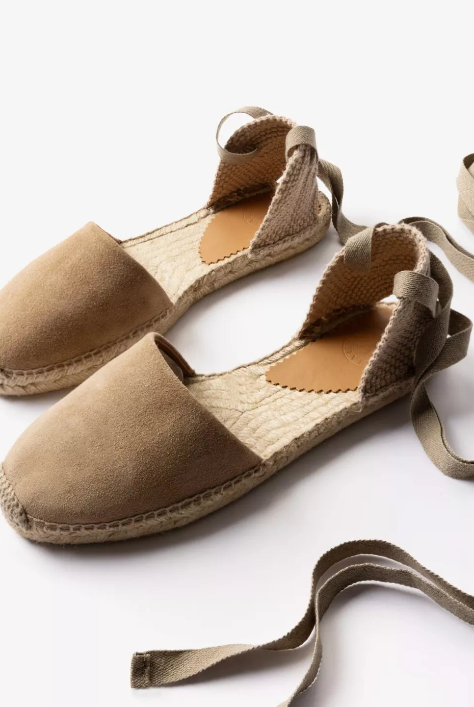Penelope Chilvers Low Valenciana Suede Espadrille #Colour_