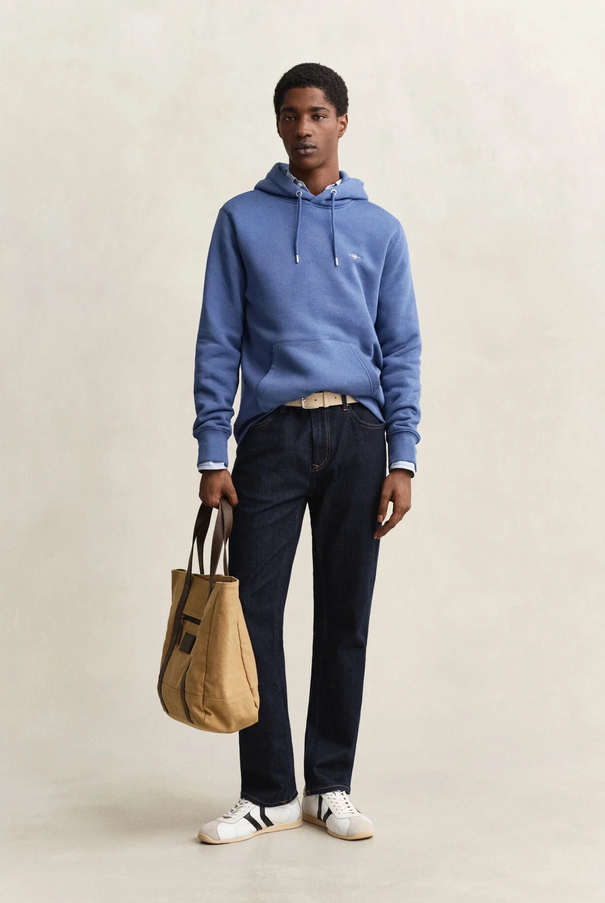 GANT Vintage Blue Reg Shield Hoodie #Colour_Vintage Blue