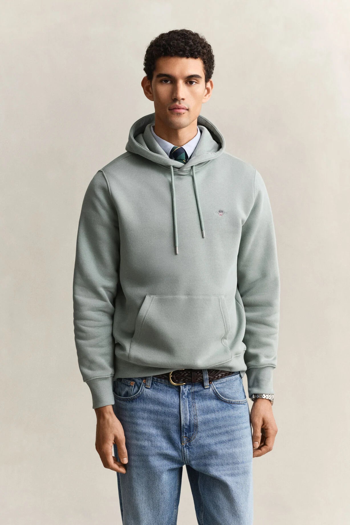 GANT Ceramic Grey Reg Shield Hoodie #Colour_Ceramic Grey