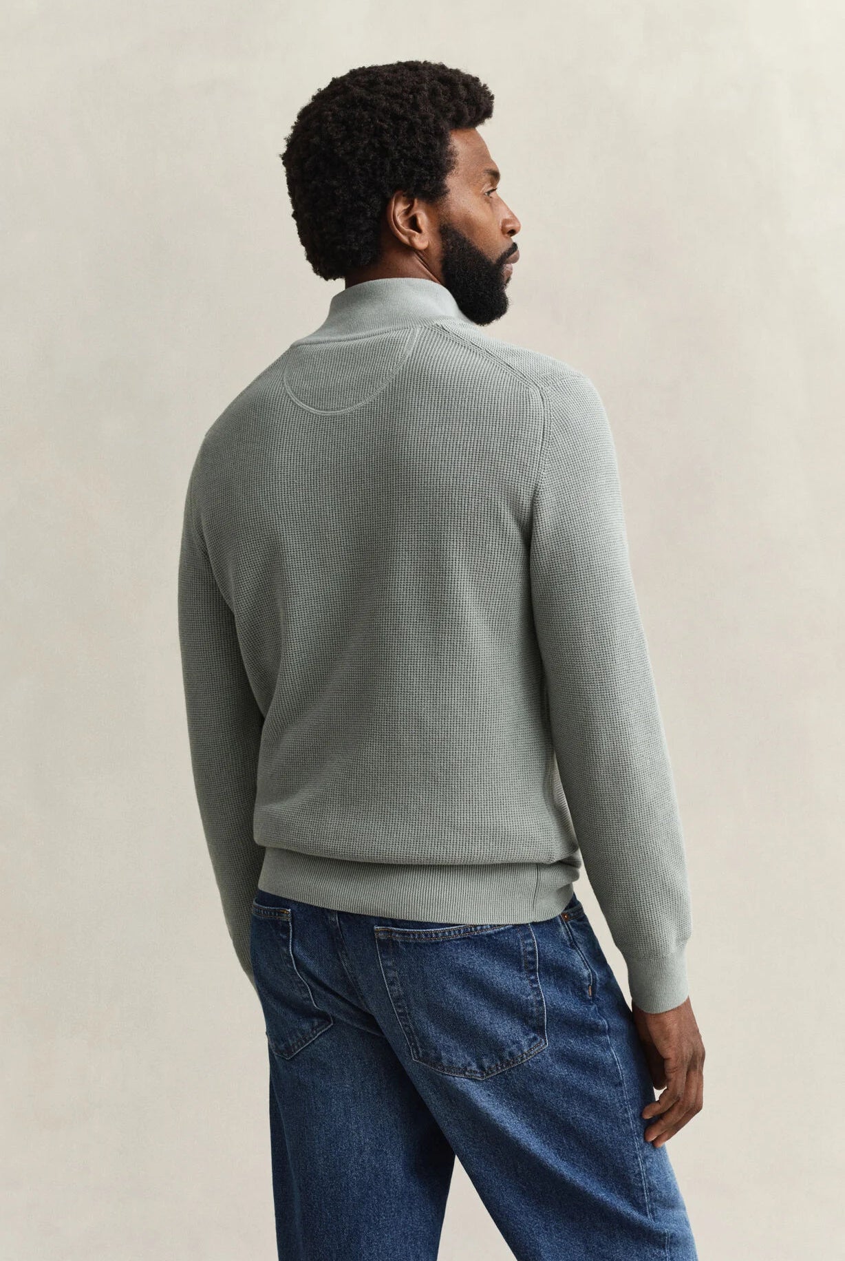 GANT Ceramic Grey Micro Textured Cotton Half Zip #Colour_Ceramic Grey