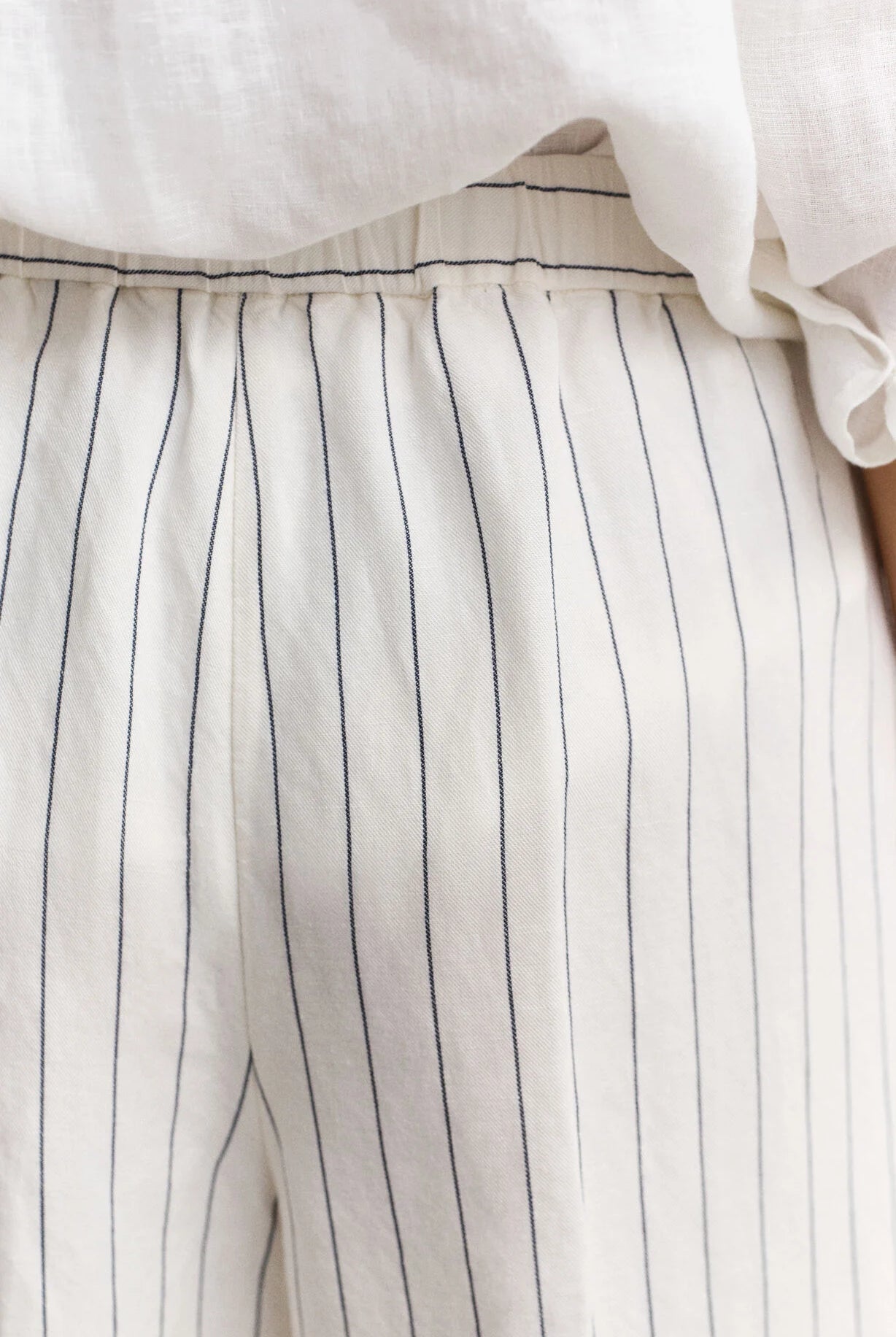 GANT Eggshell Striped Linen Blend Pull on Pants #Colour_Eggshell