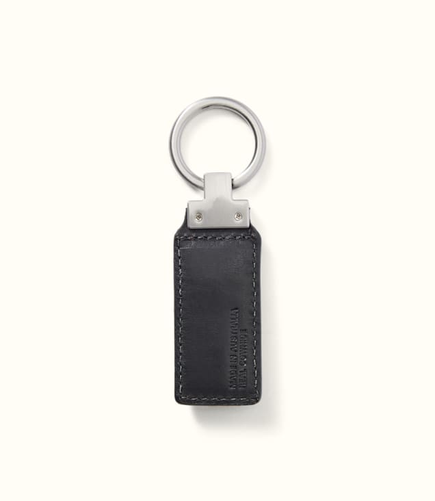 R.M. Williams Angaston Keyfob in black leather with silver metal ring and hardware, made in Australia
