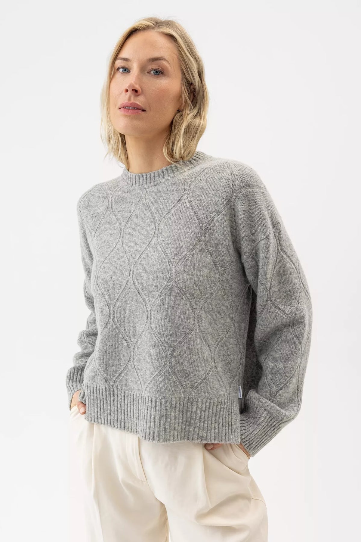 Holebrook Carro Sweater #Colour_Grey
