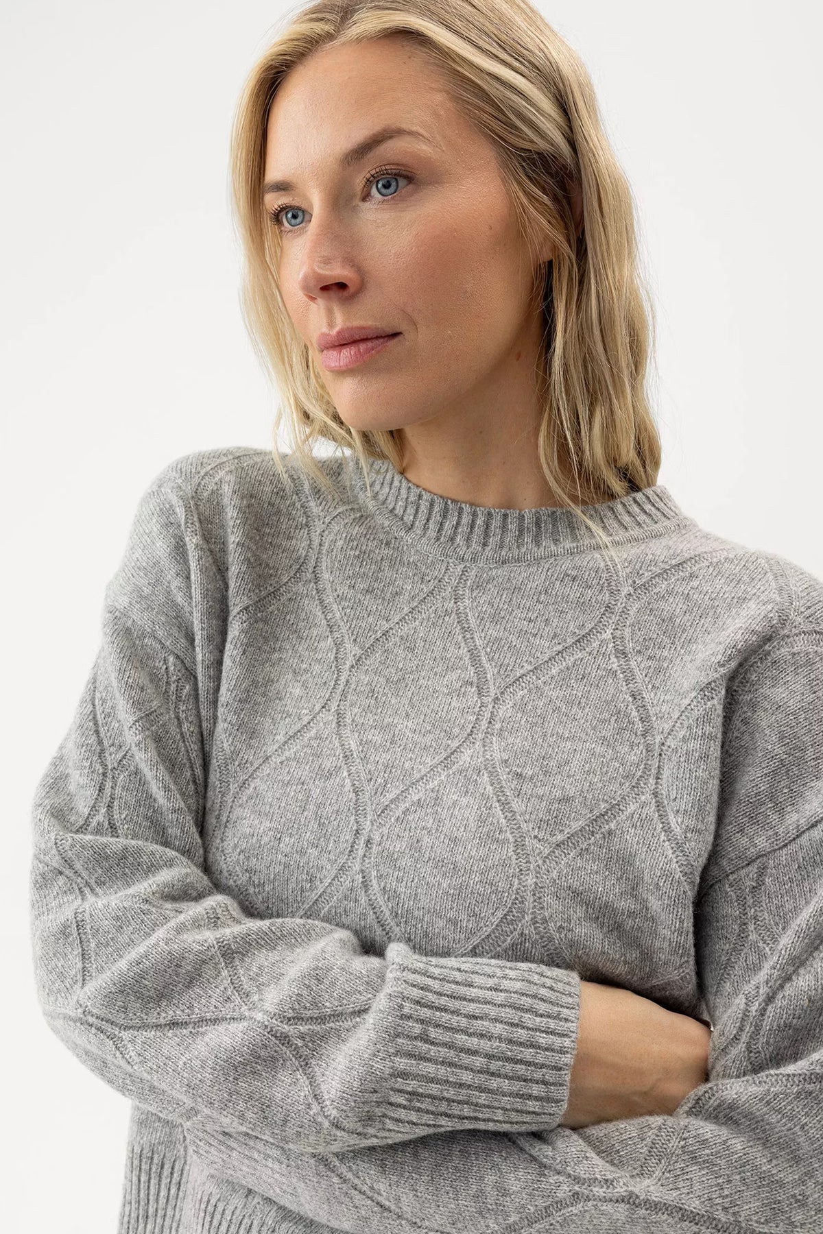 Holebrook Carro Sweater #Colour_Grey