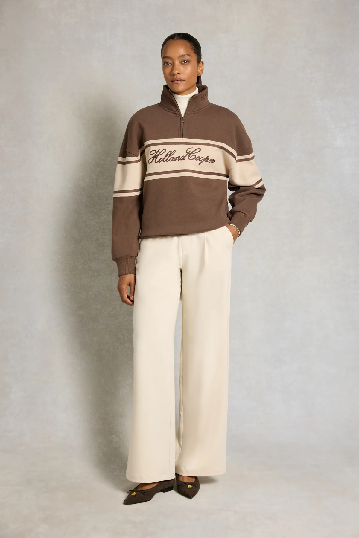 Relaxed Signature Quarter Zip Sweat