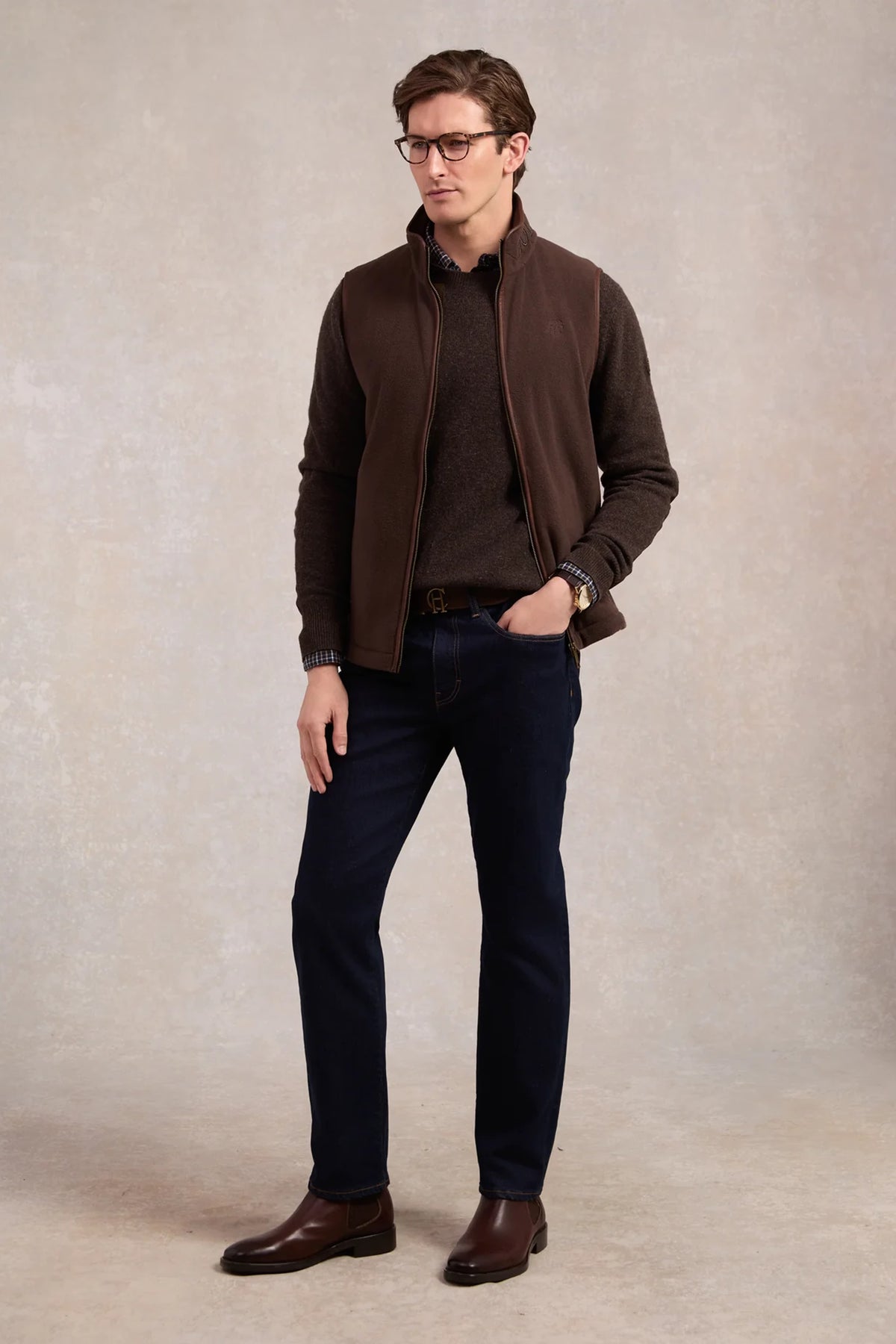 Holland Cooper Men's Country Fleece Gilet #Colour_Chocolate
