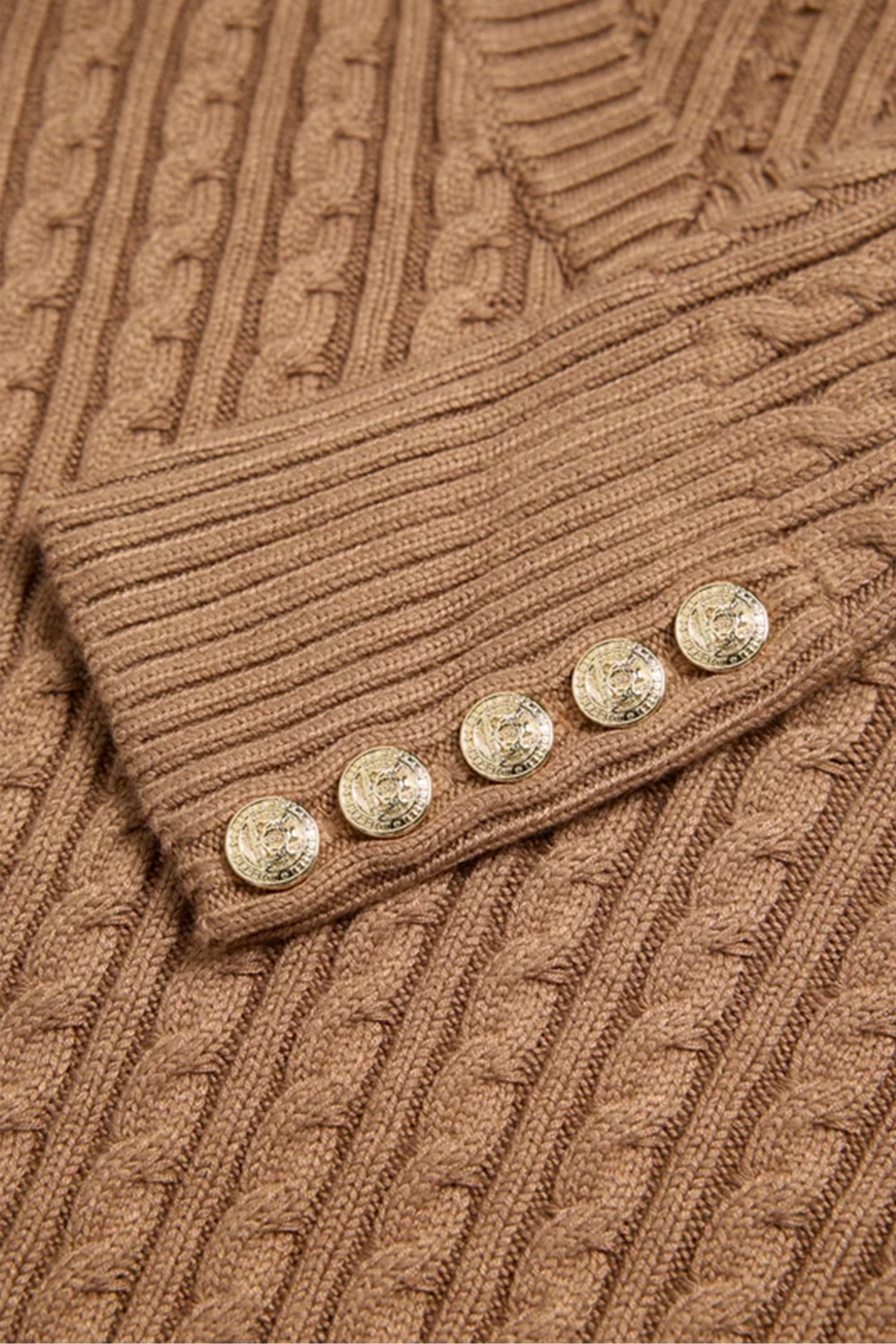 Seattle Cable V-Neck Knit