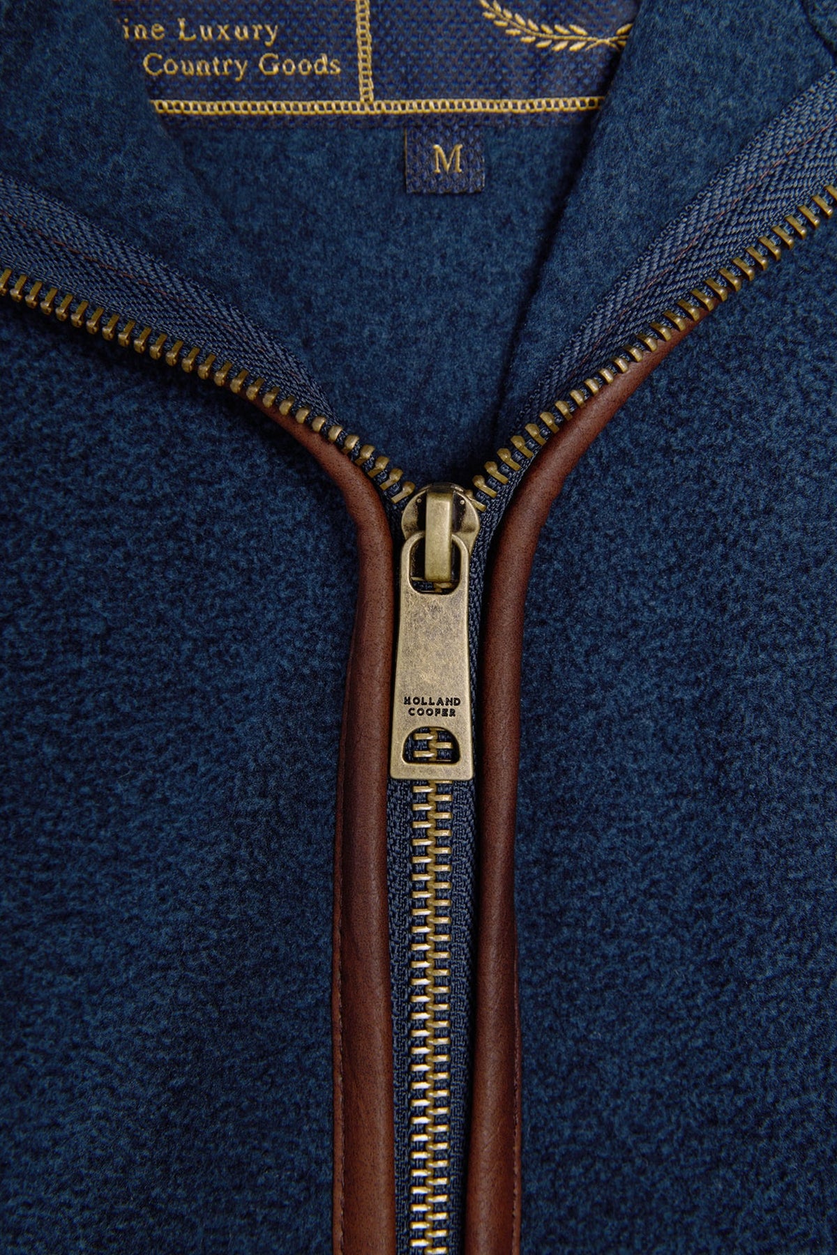 Holland Cooper Men's Country Fleece Gilet #Colour_Dusty Blue