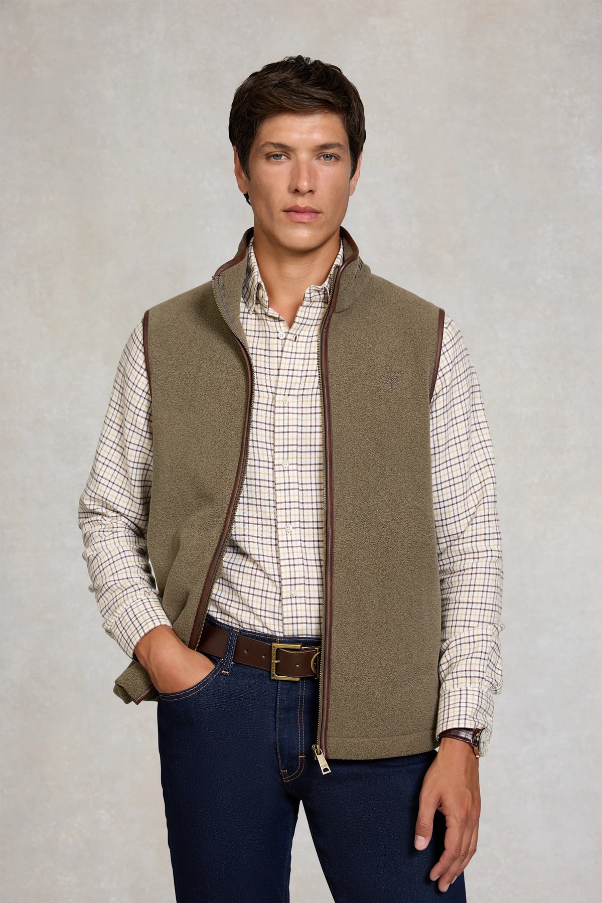 Holland Cooper Men's Country Fleece Gilet #Colour_Dusty Khaki
