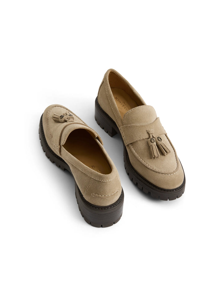 Fairfax & Favor Fawn Putney Loafer #Colour_Fawn