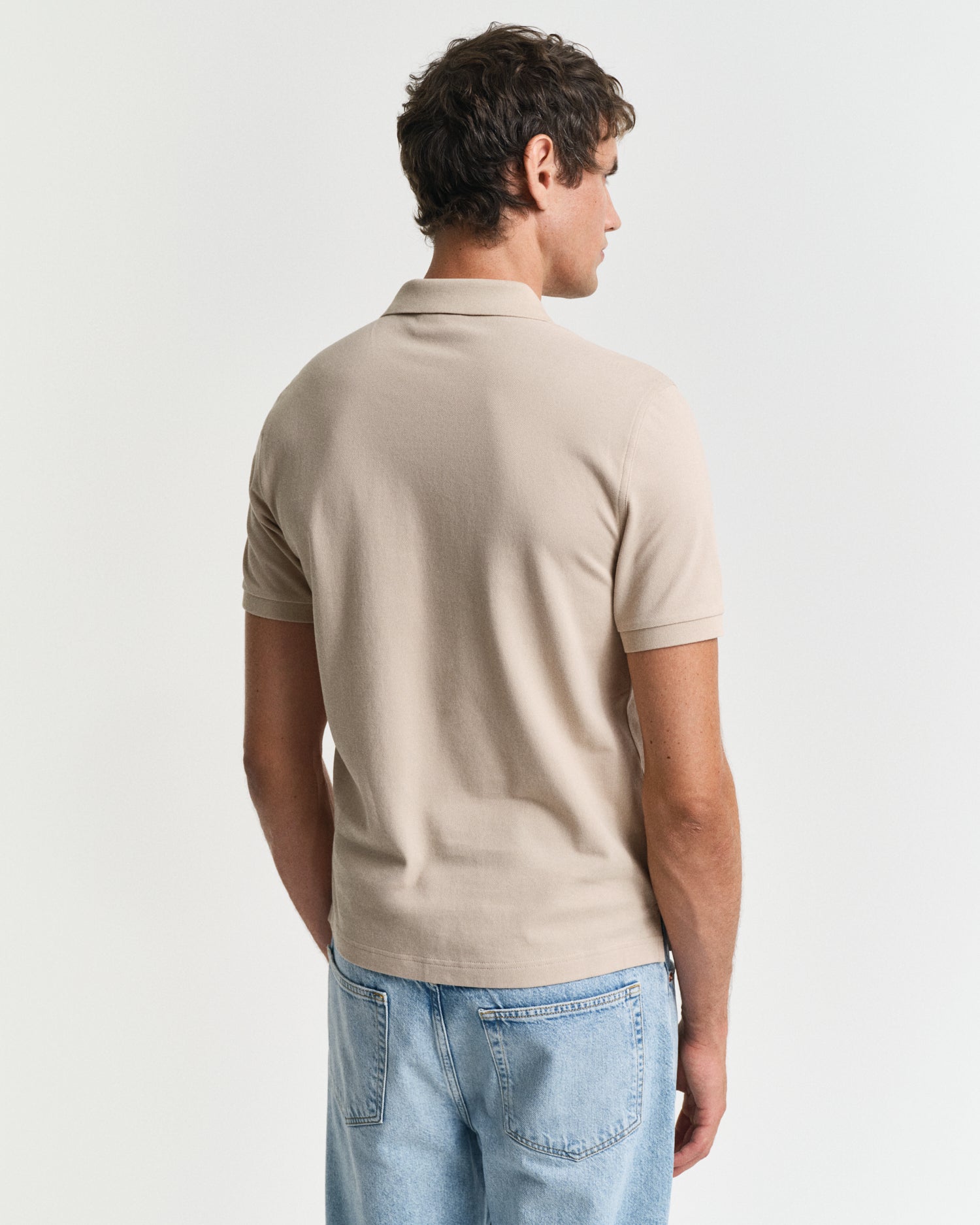 GANT Regular Fit Shield Short Sleeve Pique Polo #Colour_Dry Sand