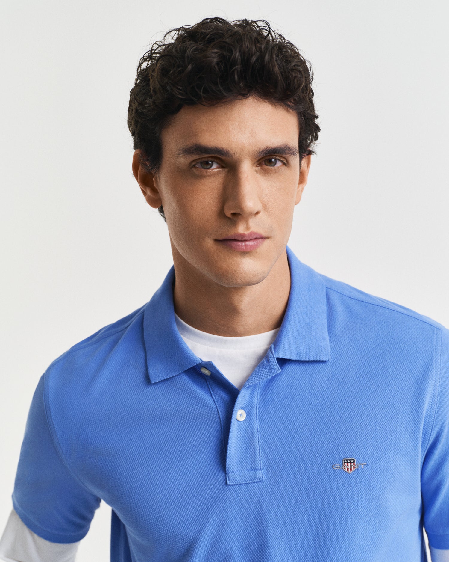 GANT Regular Fit Shield Short Sleeve Pique Polo #Colour_Perfect Blue