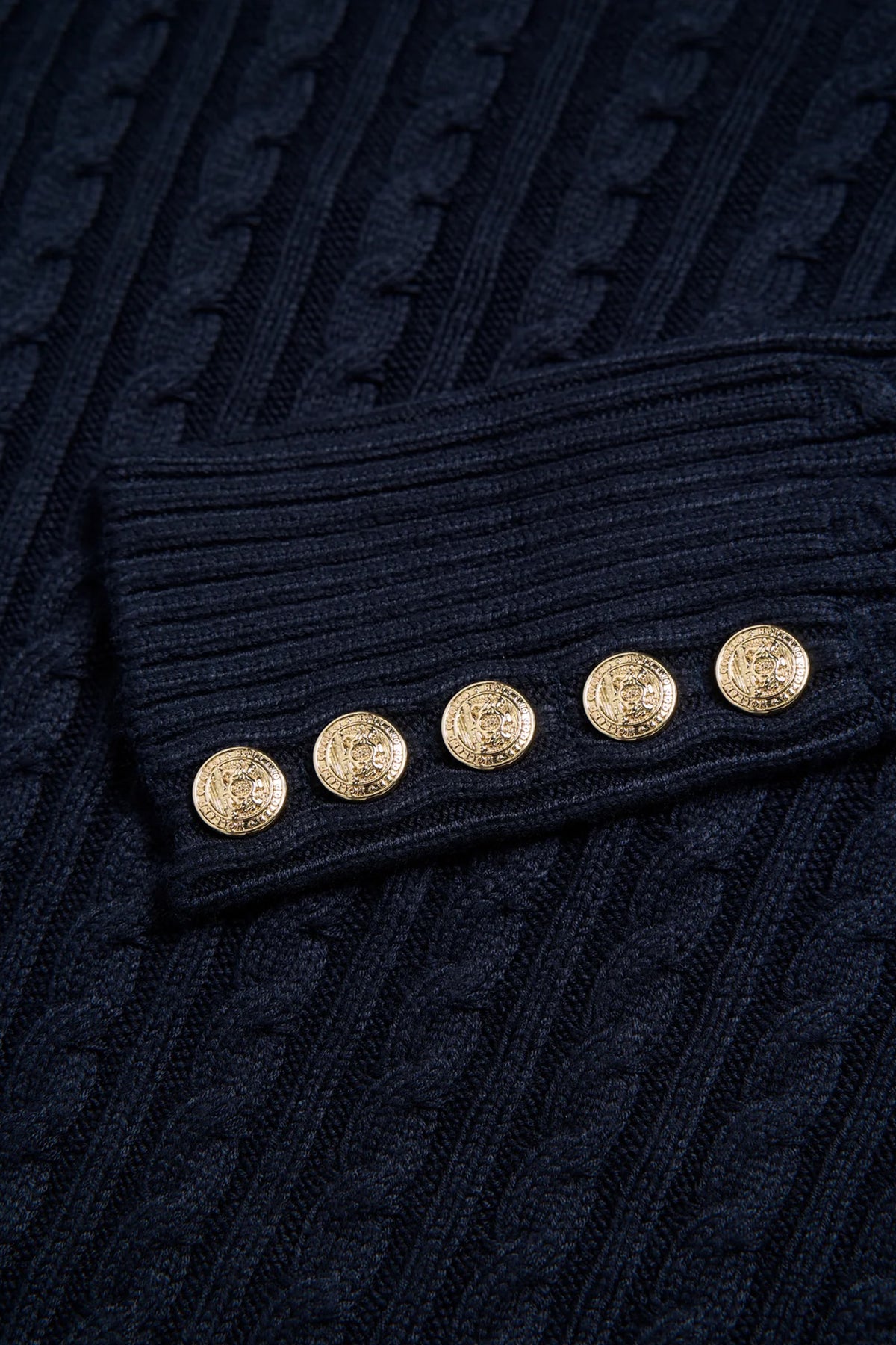 Holland Cooper Seattle Cable Crew Knit #Colour_Black