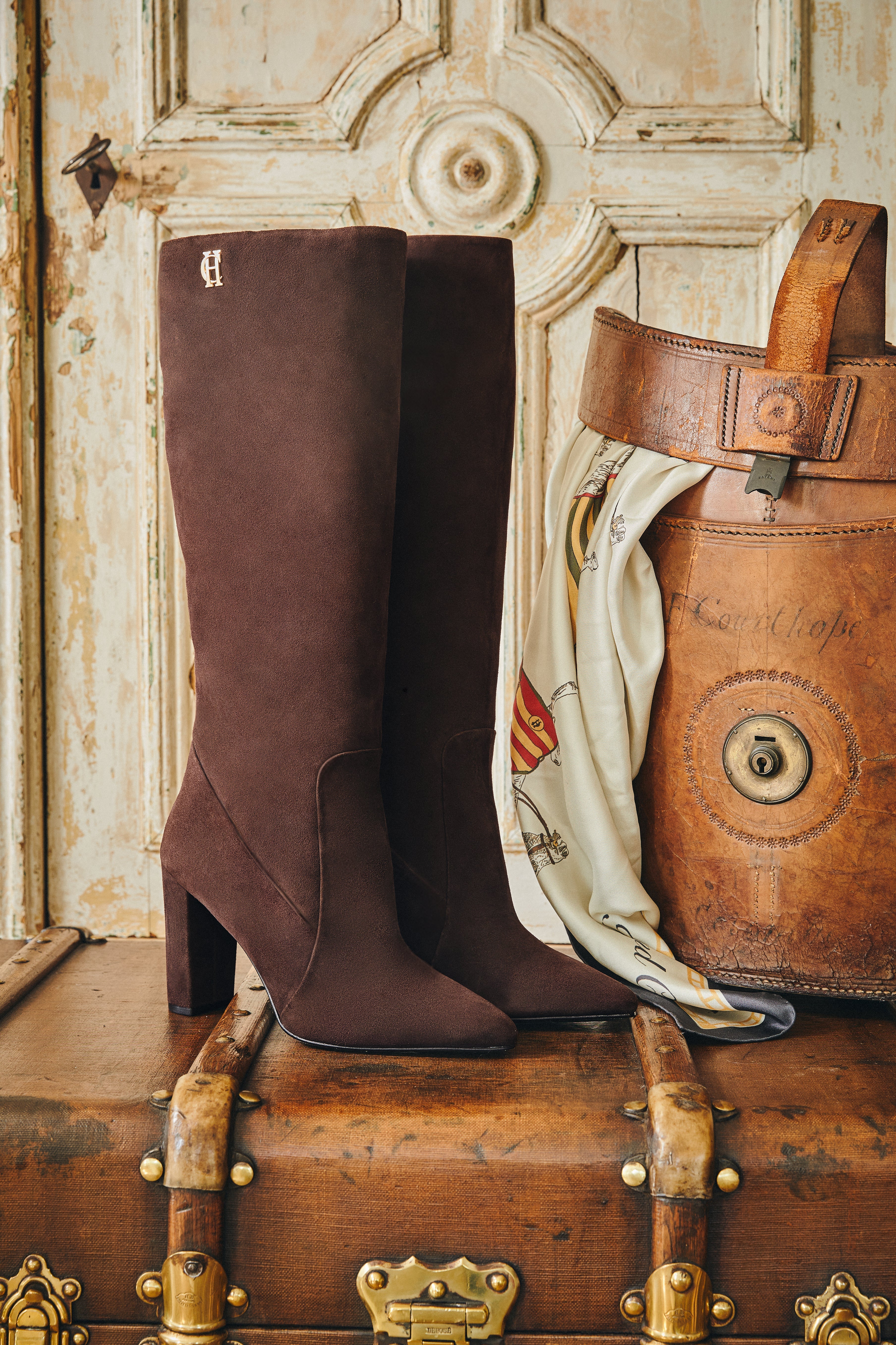 Kensington Knee Boot -   chocolate suede -  UK5 - View 1