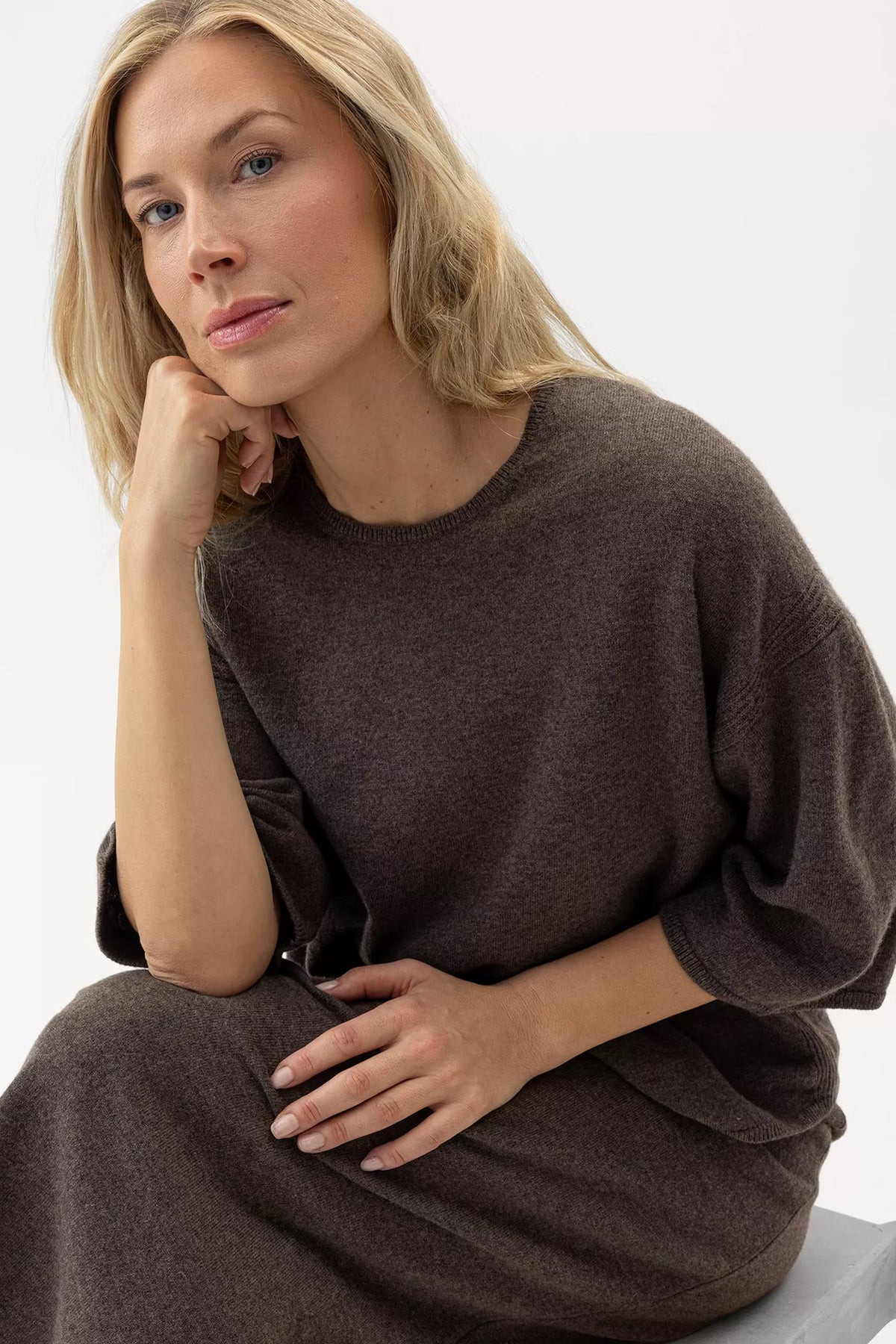 Holebrook Kristina Top #Colour_Dark Taupe